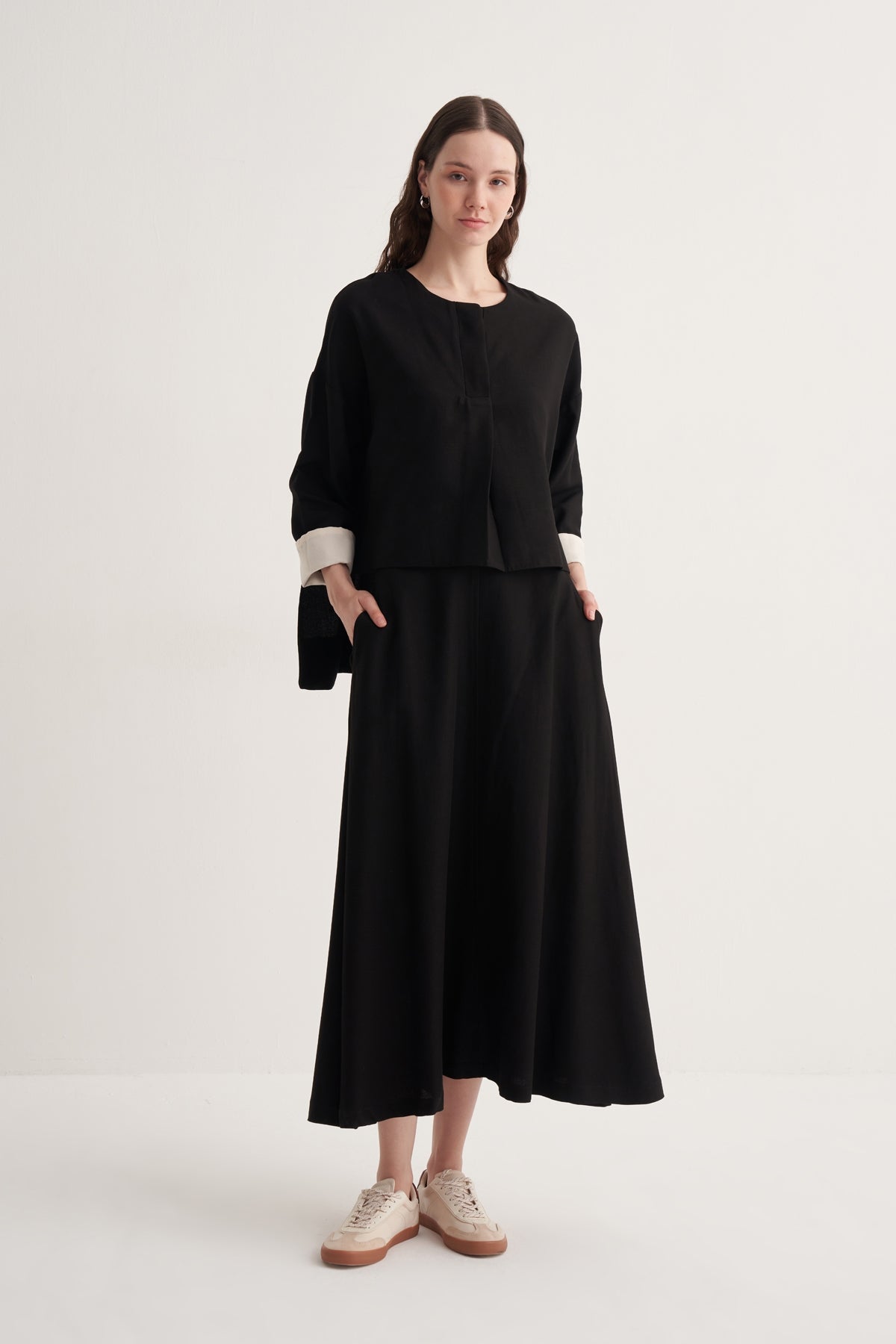 Kadın Dökümlü Pamuklu Önü Pileli Bluz Siyah