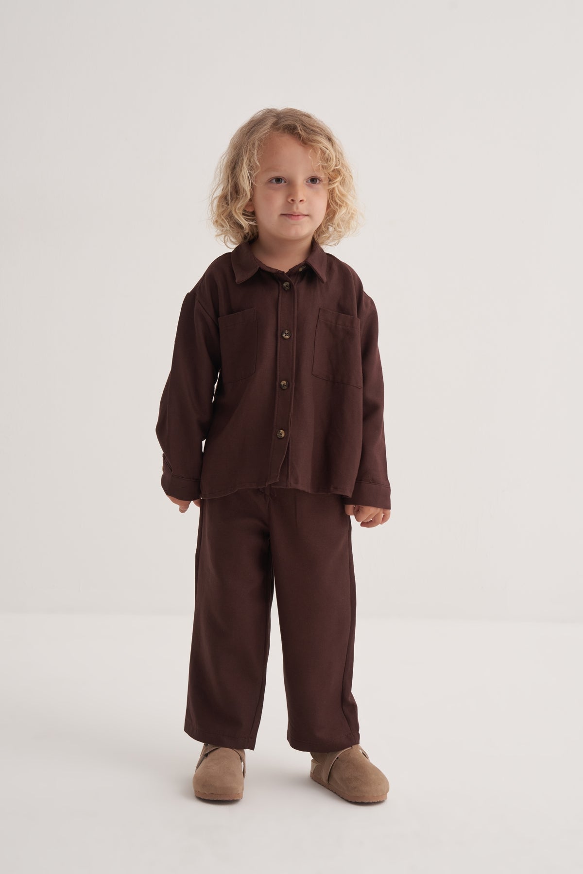 Unisex Çocuk Dökümlü Pamuklu Düğmeli Pantolon Acı Kahve