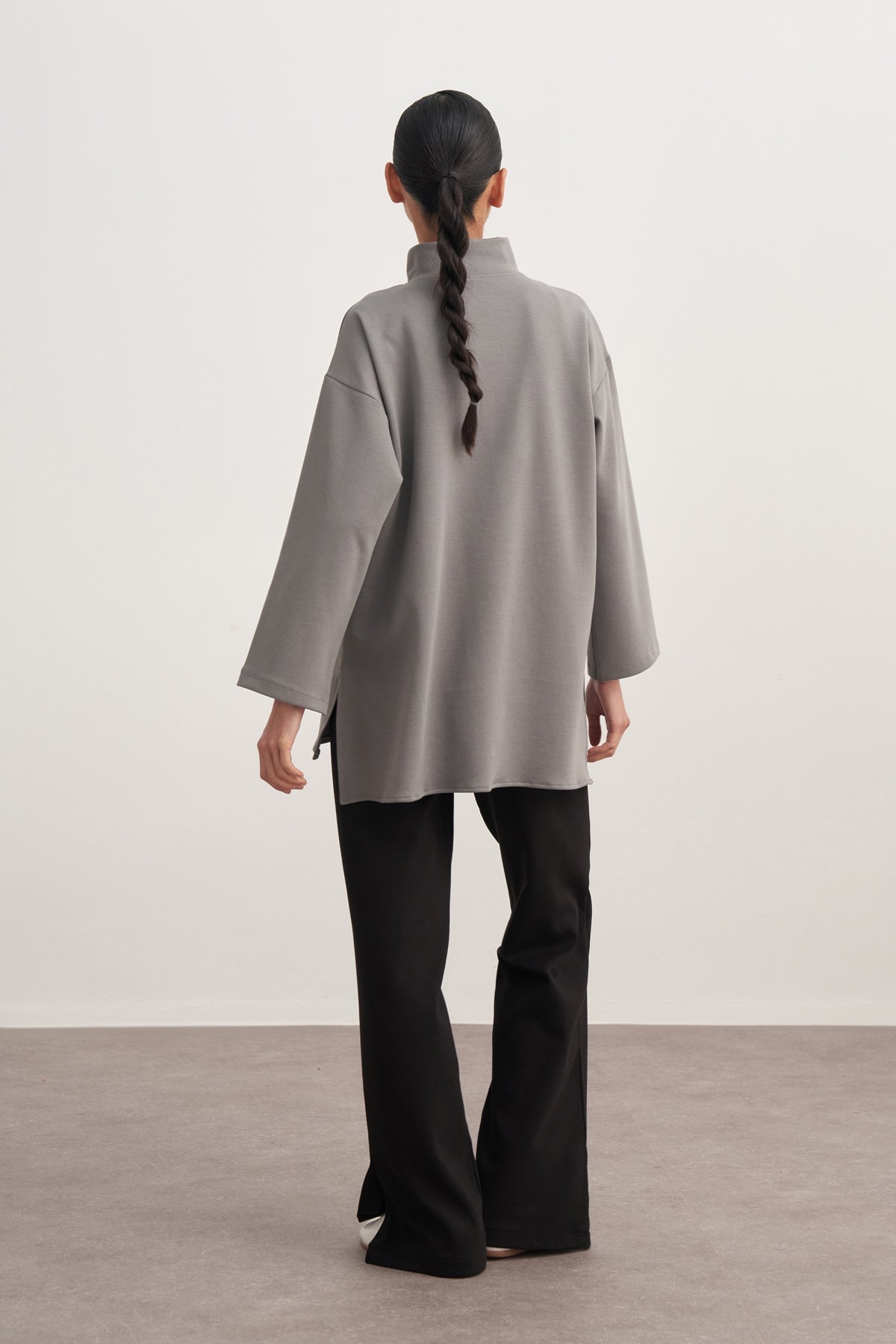 Kadın İnterlok Dik Yaka Sweat Füme