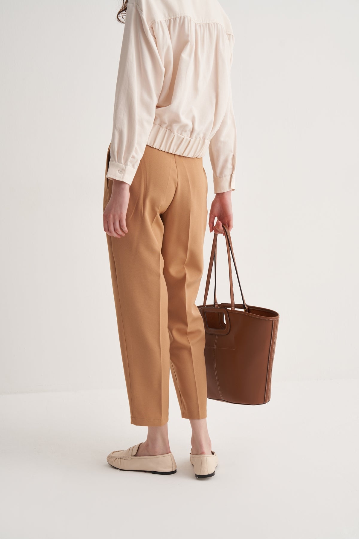 Kadın Çift Pileli Pantolon Vizon