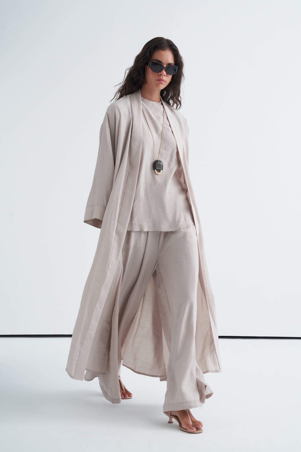 Modal 3'lü Pantolon Bluzlu Abaya Takım Açık Bej