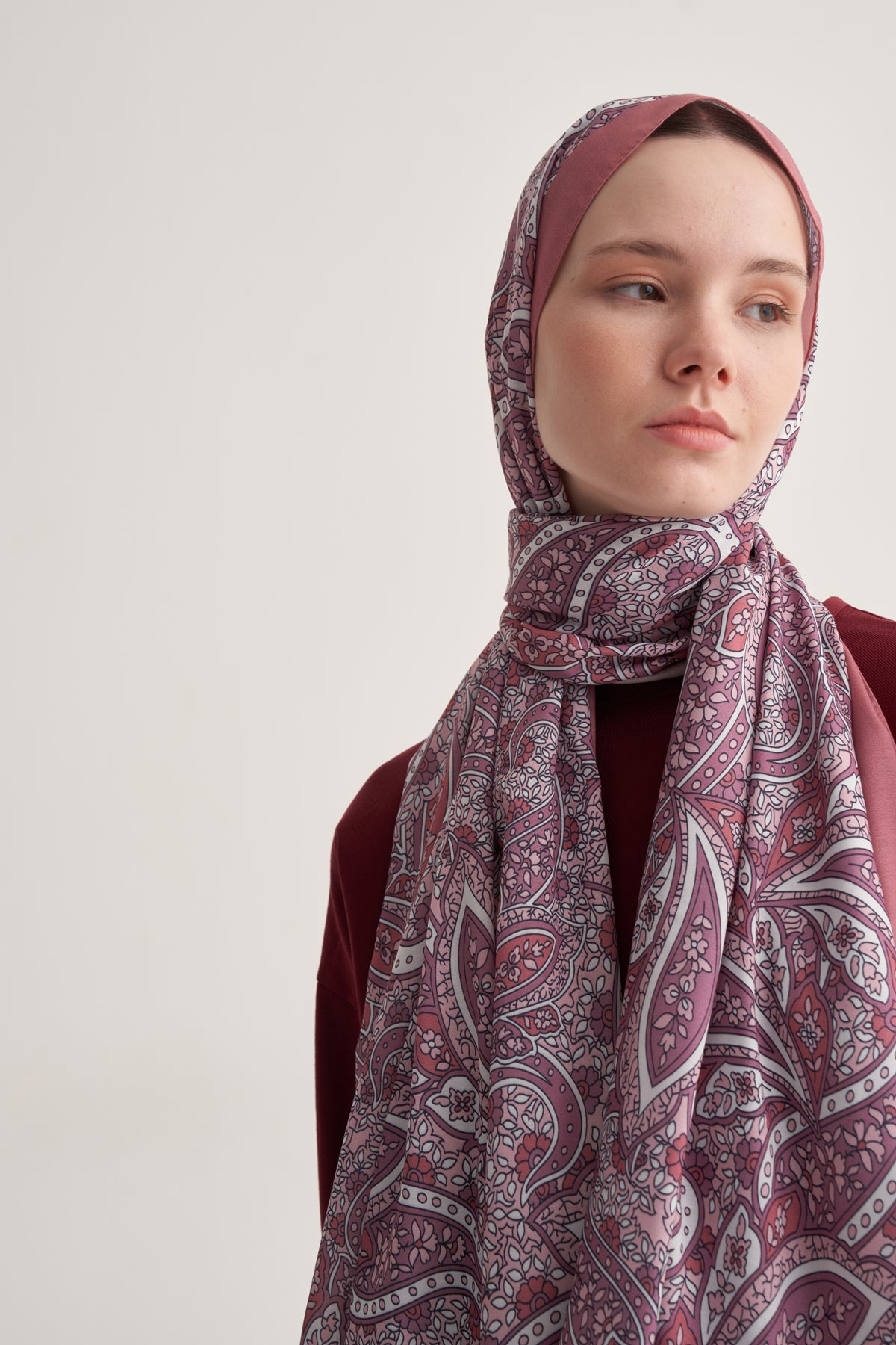 Kadın İpeksi Day Lily Desen Şal Rose