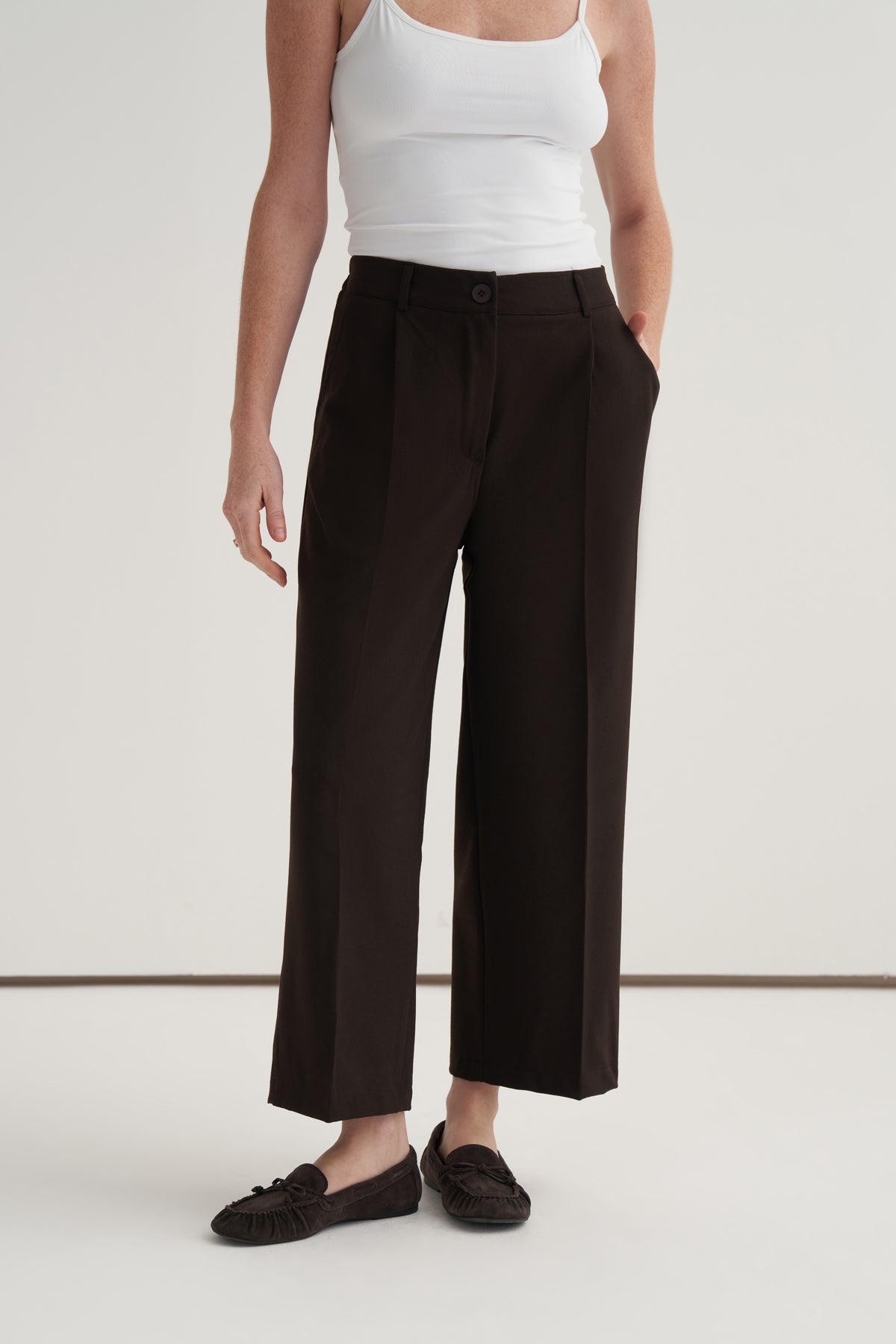 Kadın Düz Kesim Pensli Pantolon Acı Kahve