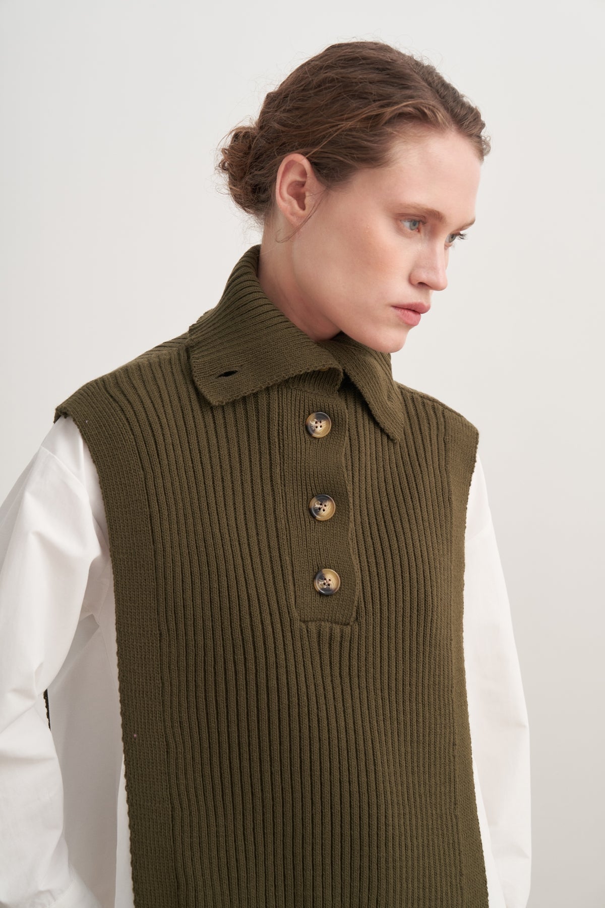 Kadın Düğmeli Triko Süveter Haki