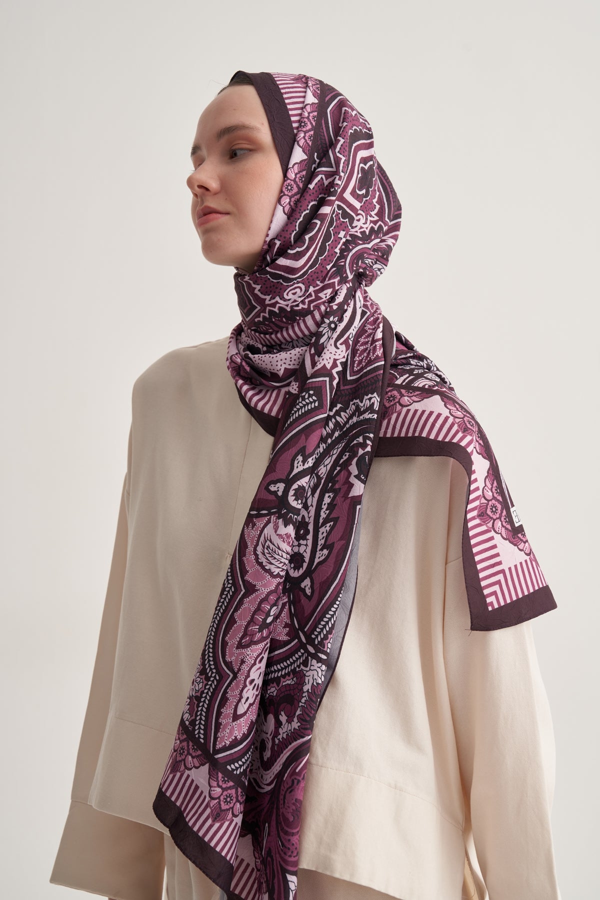 Kadın Crush İris Desen Şal Bordo
