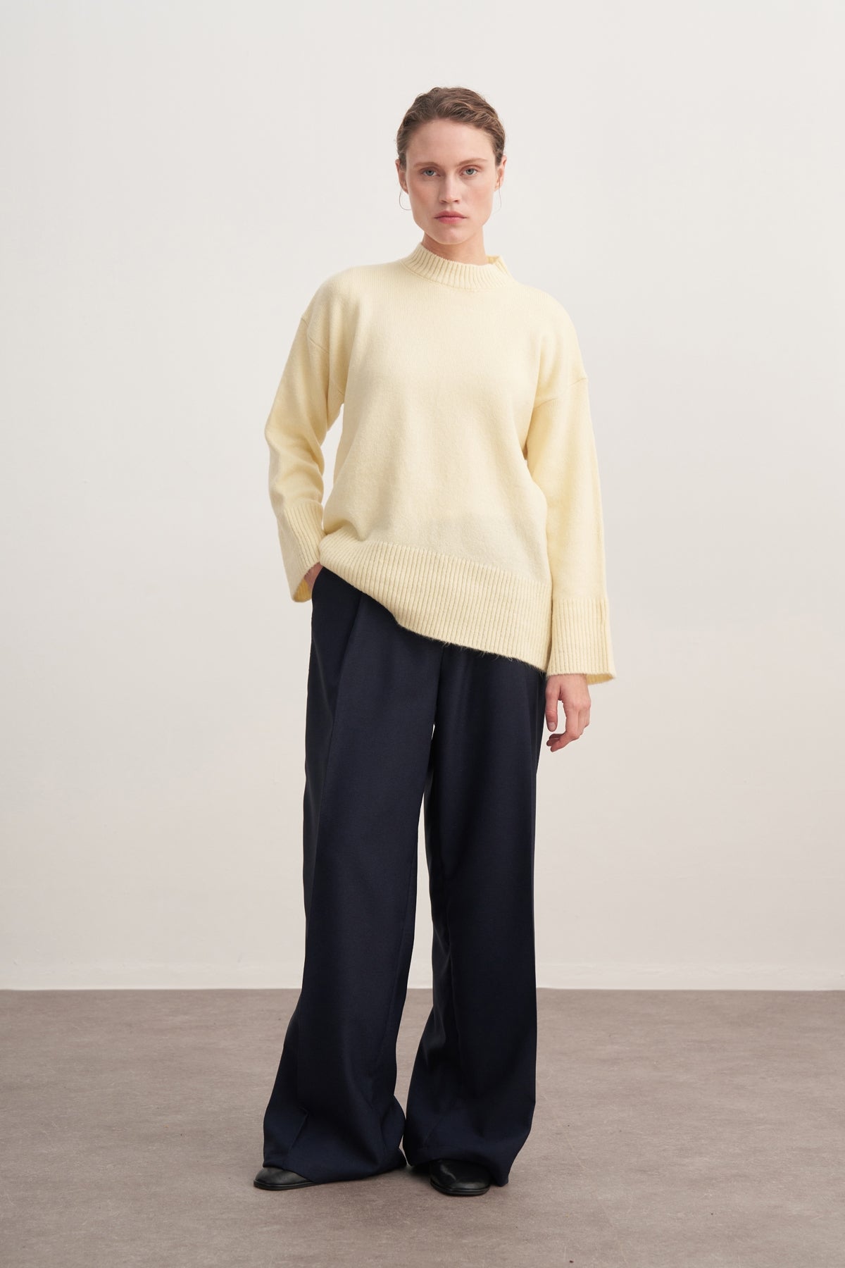 Kadın Basic Triko Kazak Uçuk Sarı