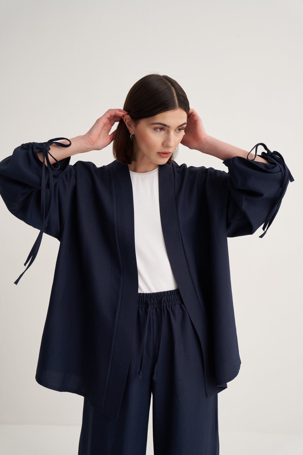 Kadın Dökümlü Pamuklu Büzgü Detaylı Kimono Pantolon Takım  Lacivert