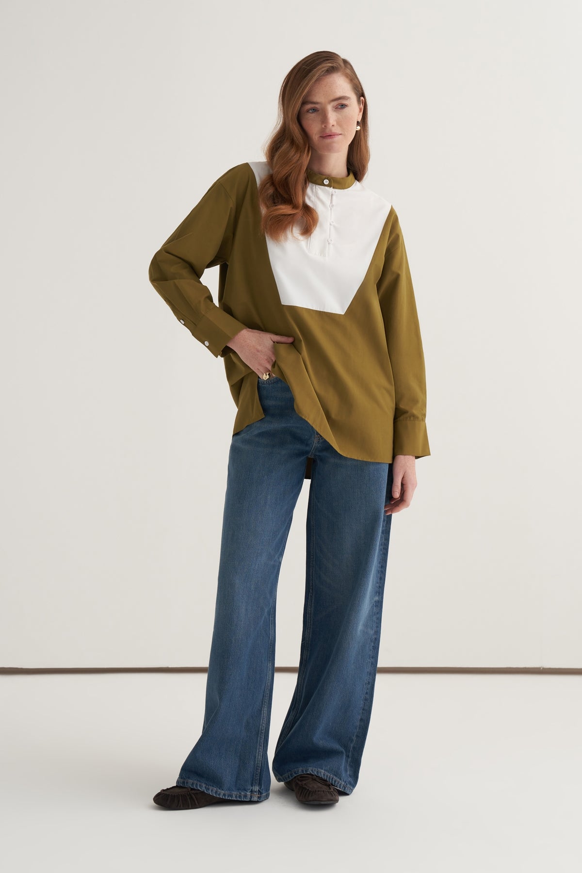 Kadın Hakim Yaka Garnili Gömlek Yağ Yeşili