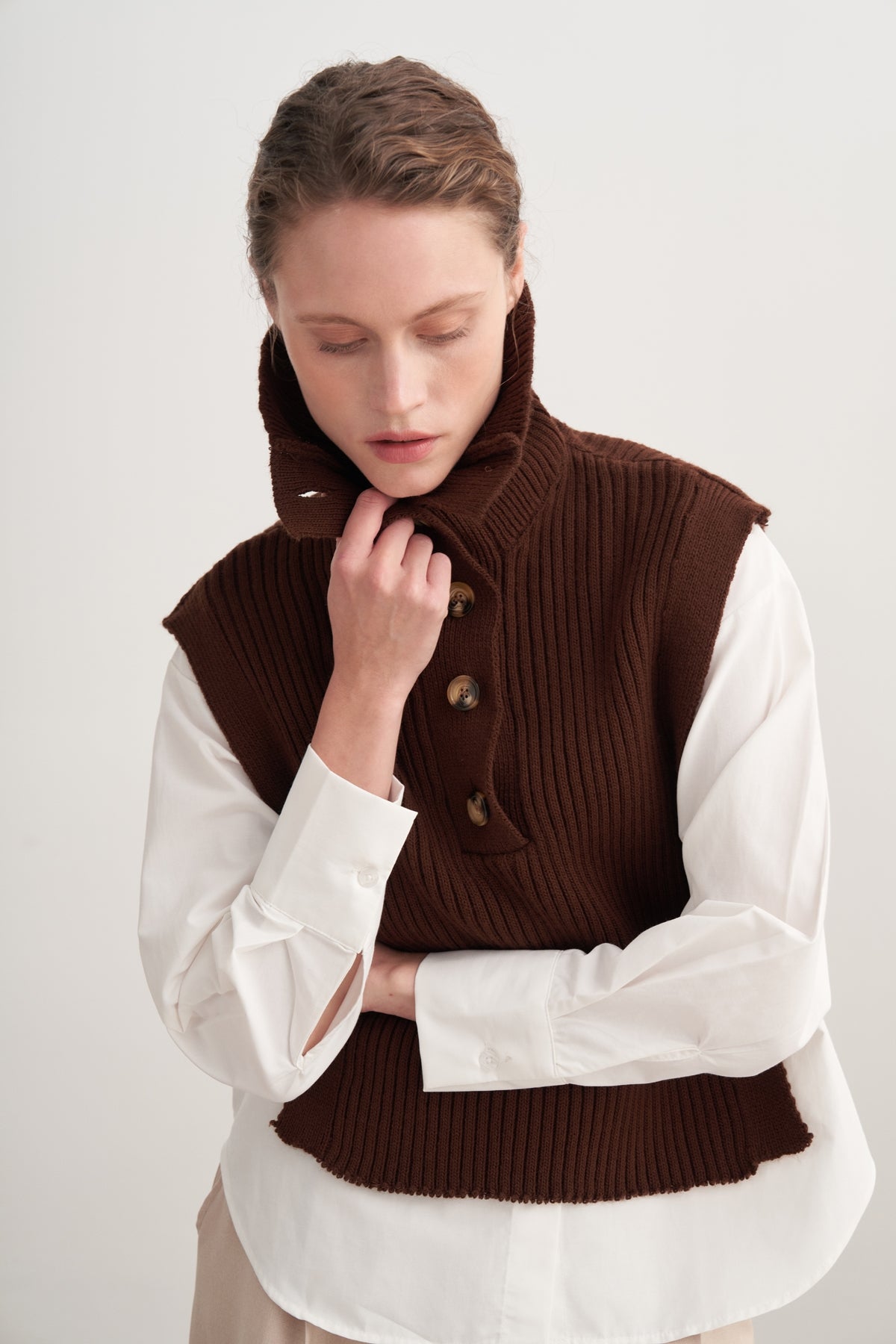 Kadın Düğmeli Triko Süveter Kahve