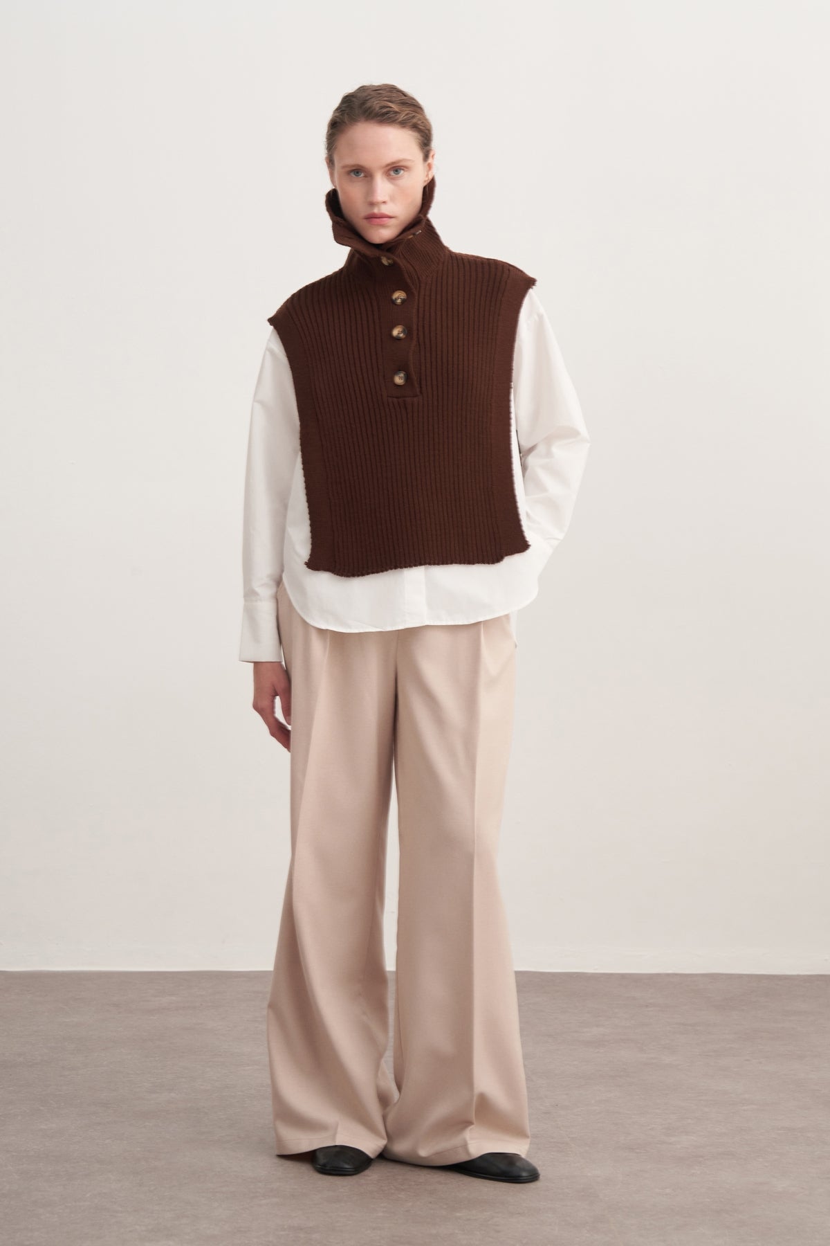 Kadın Düğmeli Triko Süveter Kahve