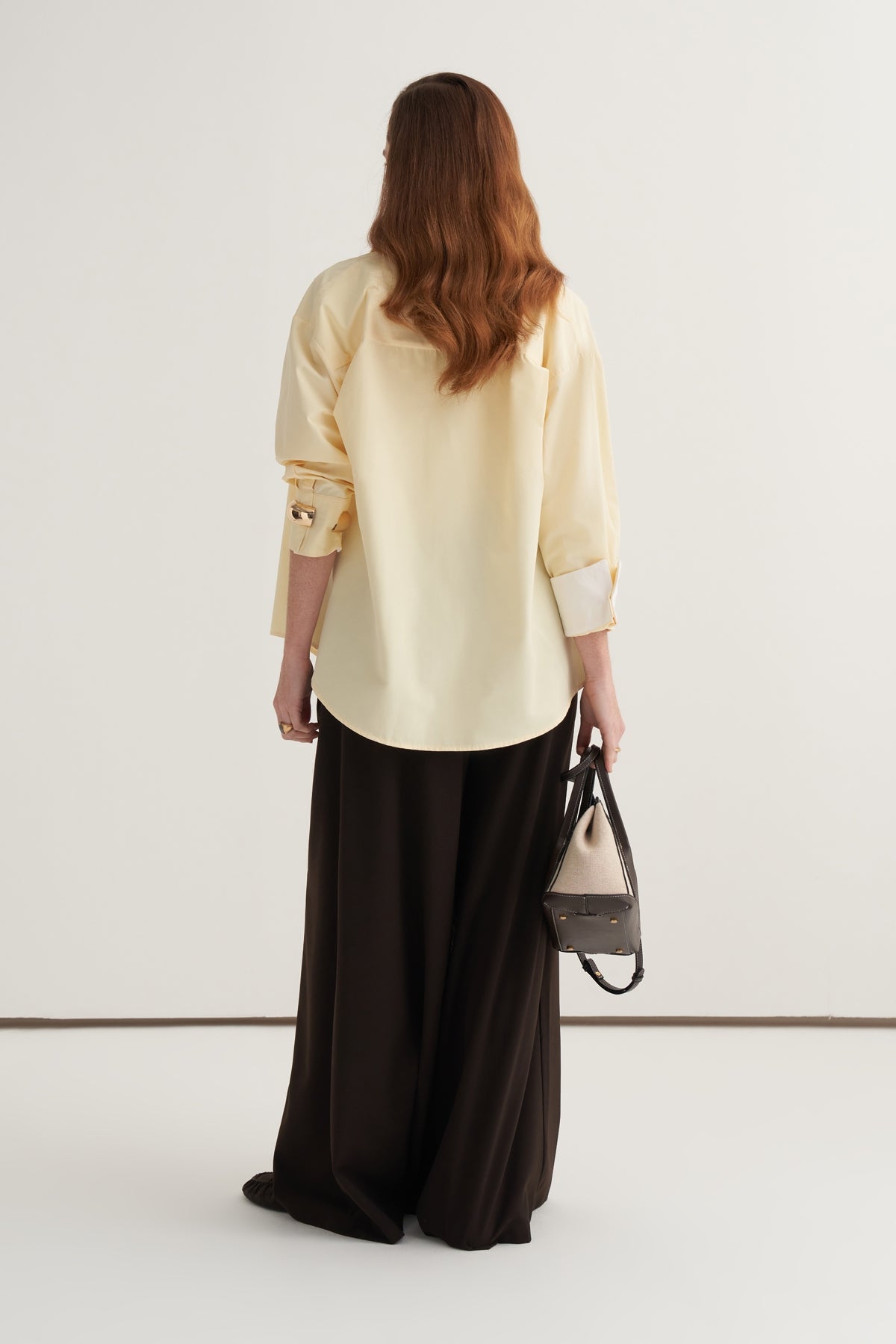 Kadın Poplin Kontrast Manşetli Gömlek Tereyağı