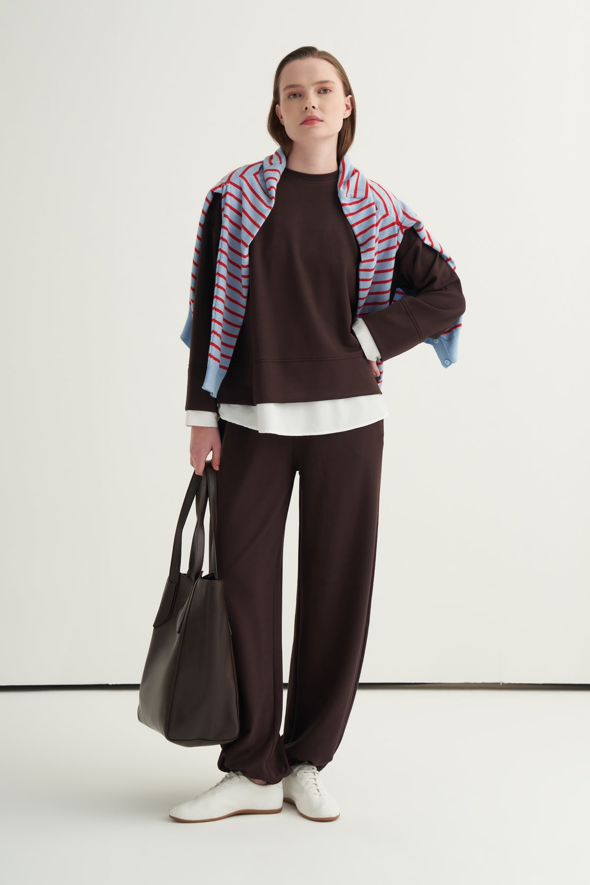 Kontrast Detaylı Sweat Jogger Pantolon Takım Kahve