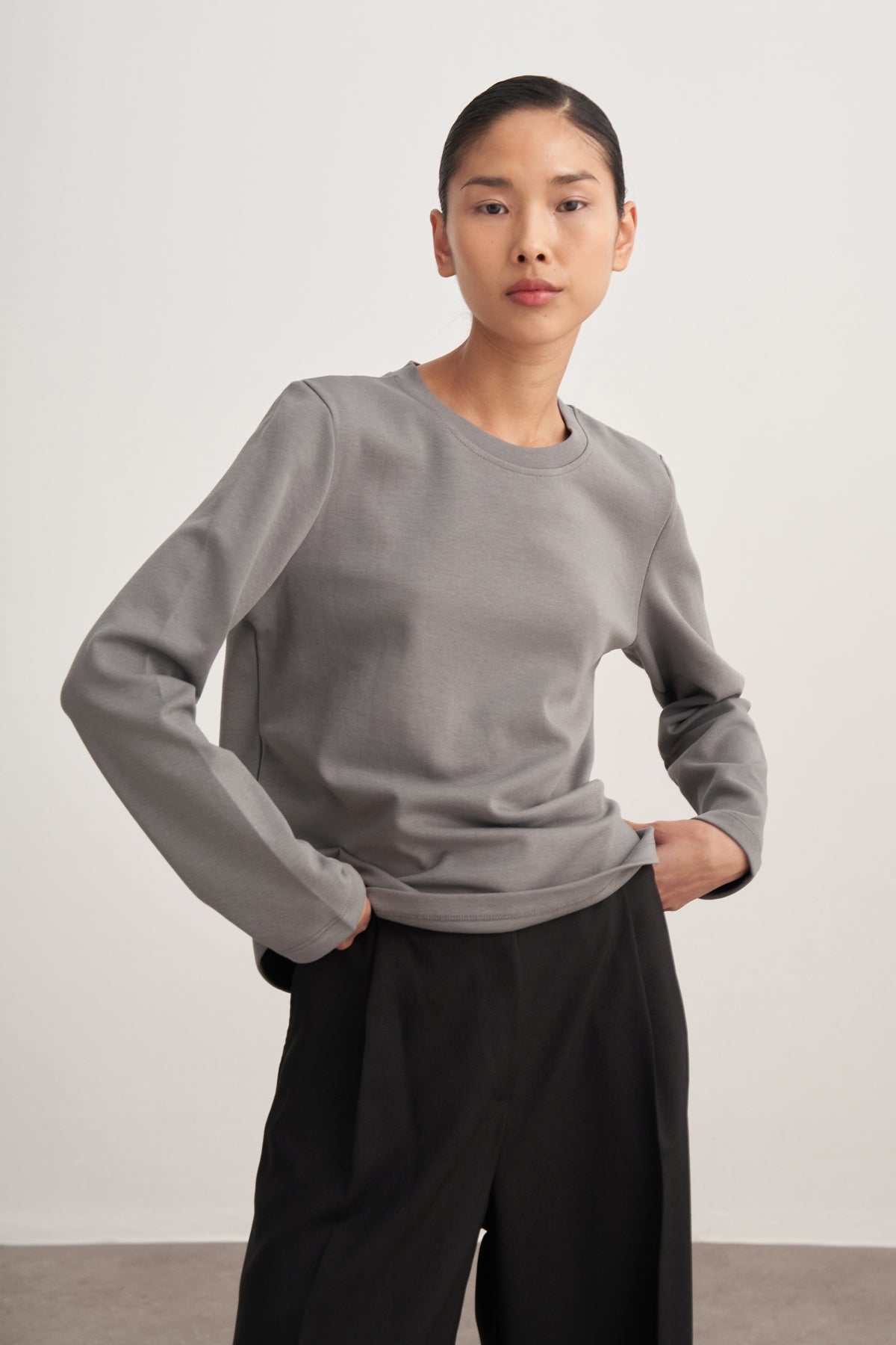 Kadın İnterlok Uzun Kollu Body Füme