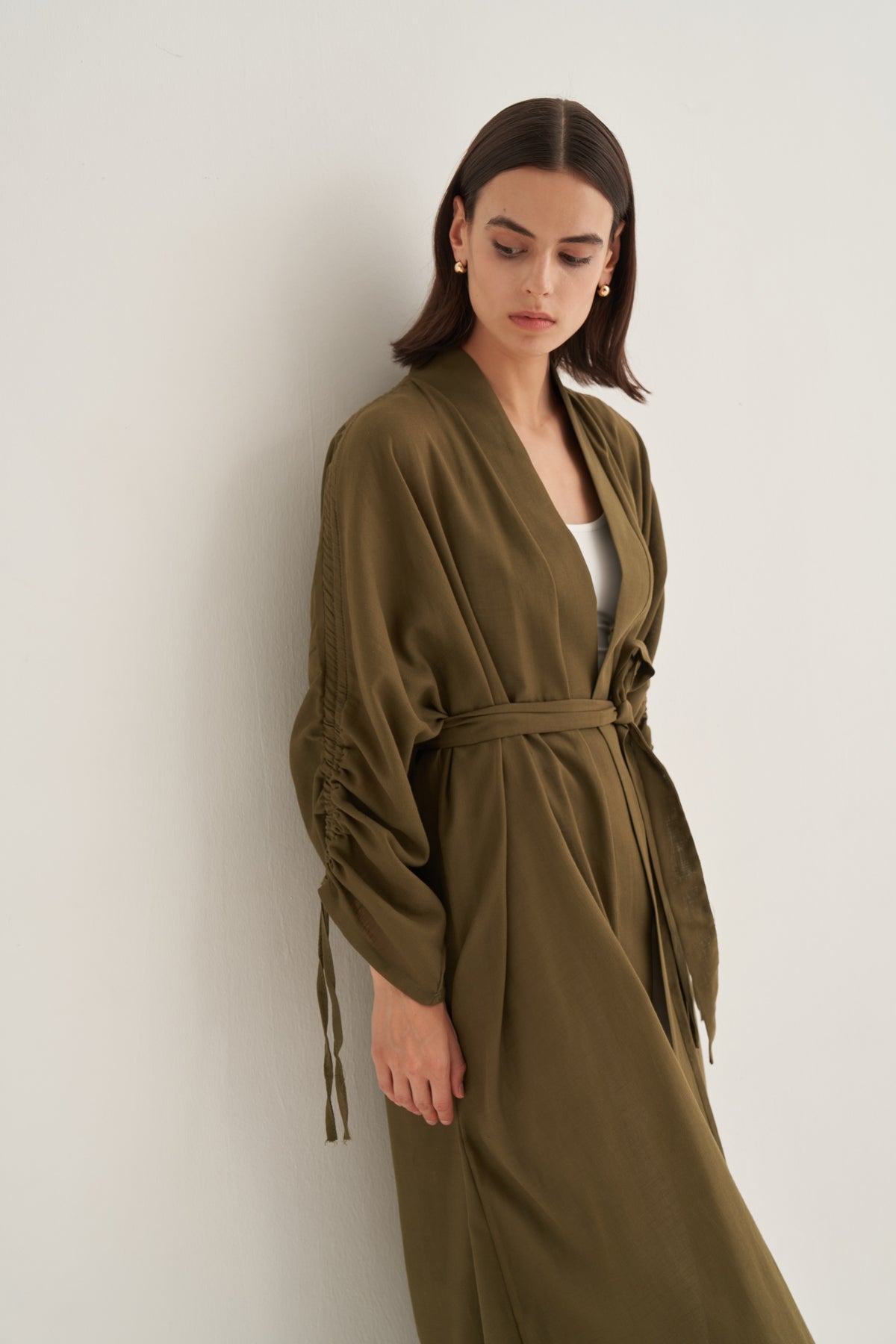 Kadın Organik Pamuk Büzgü Detaylı Abaya Haki
