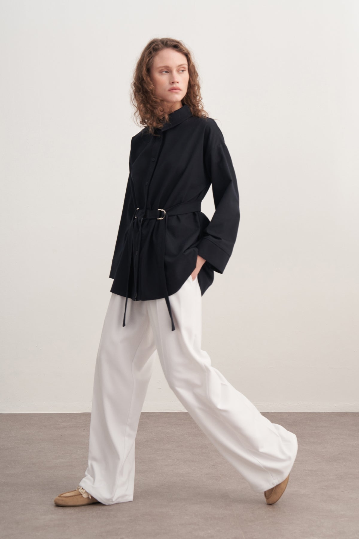 Kadın Gabardin Kemerli Gömlek Lacivert