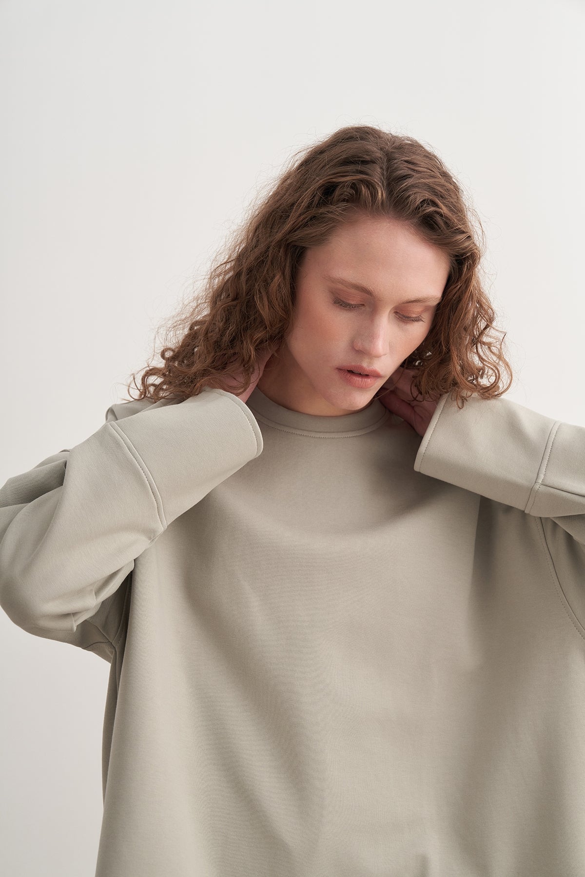 Kadın İnterlok Kol Detaylı Bluz Pastel Gri