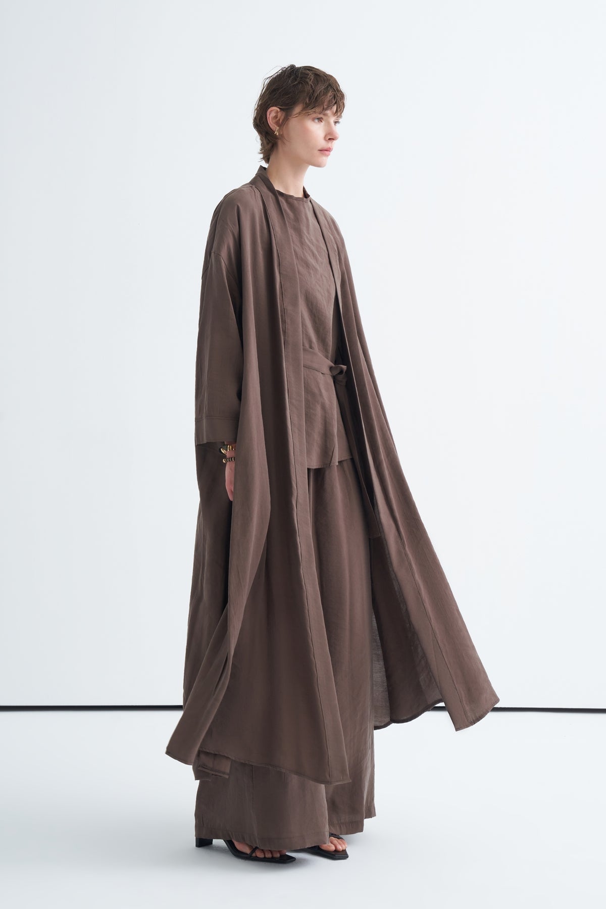Modal 3'lü Pantolon Bluzlu Abaya Takım Kahve