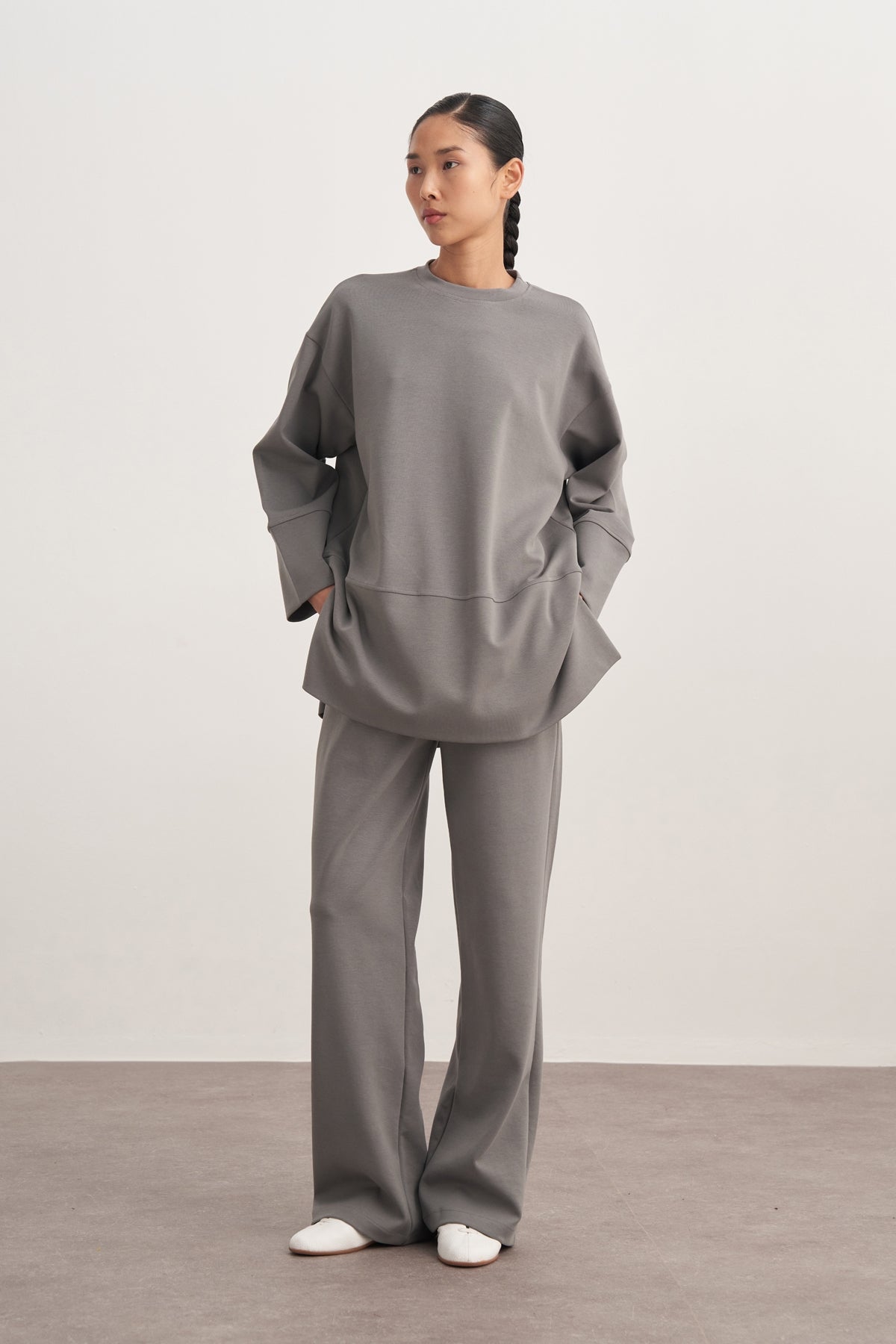 Kadın İnterlok Oversize Şal Aksesuarlı Sweat Füme