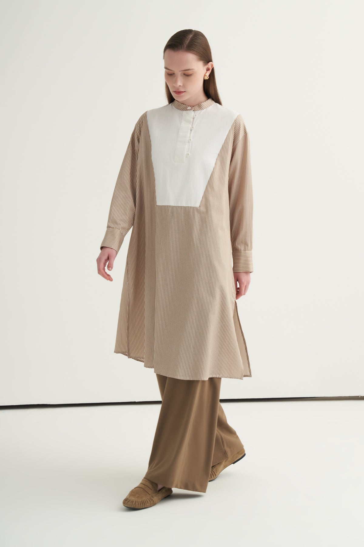 Kadın Hakim Yaka Kontrast Tunik Bej Çizgili