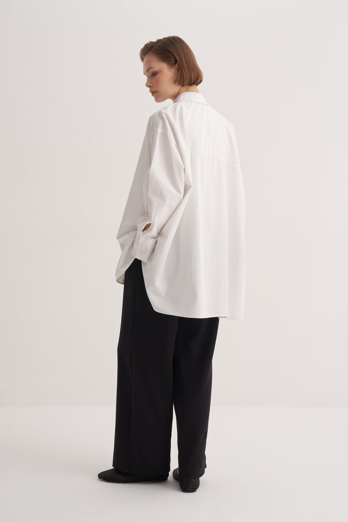 Kadın Poplin Oversize Robalı Gömlek Ekru