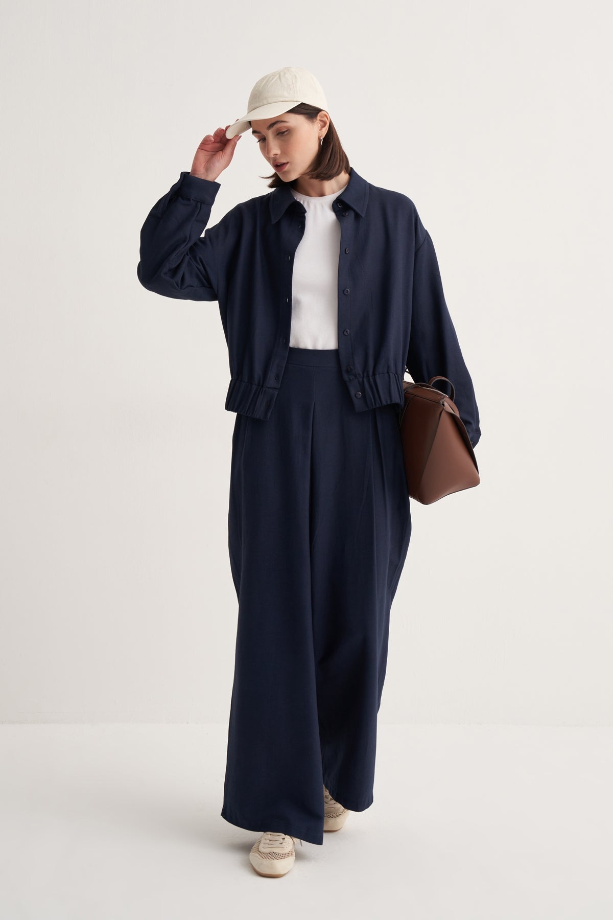 Kadın Dökümlü Pamuklu Pileli Etek Pantolon Lacivert