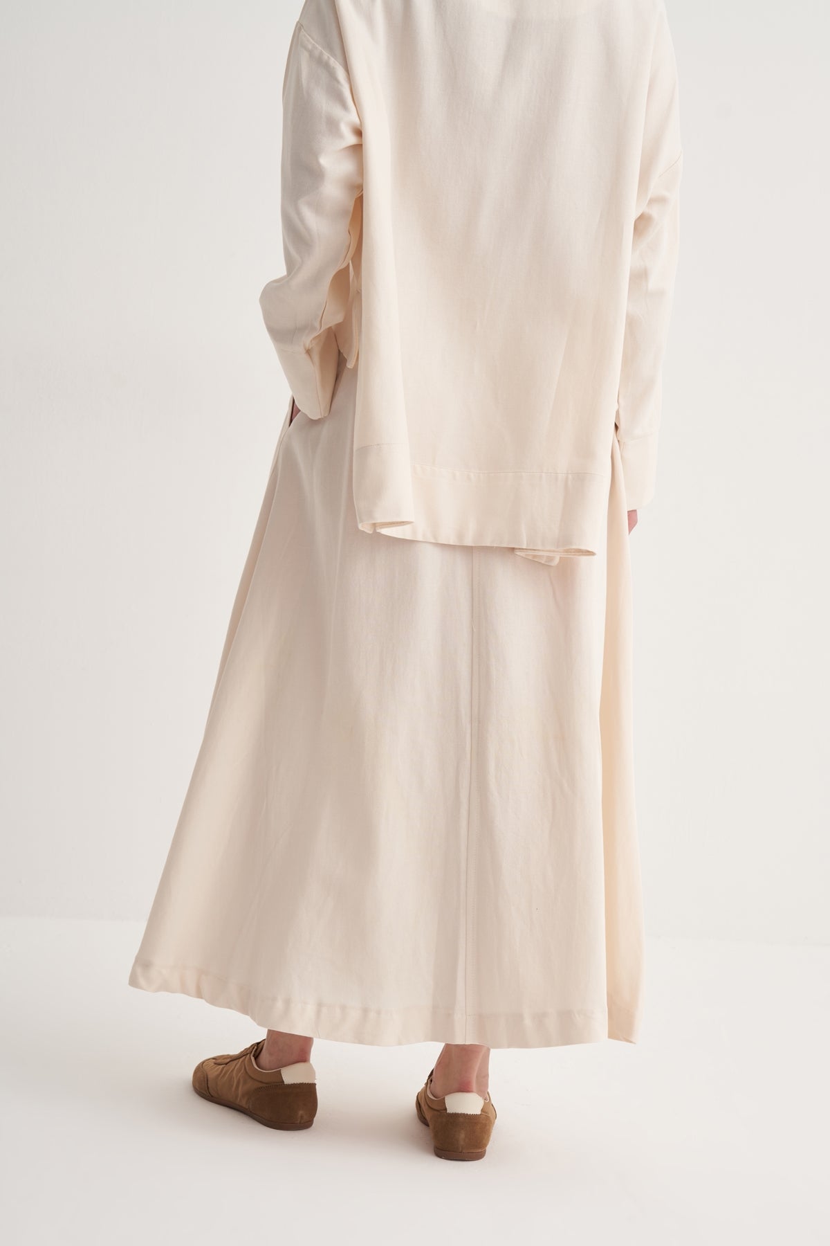 Kadın Dökümlü Pamuk Dikişli Volanlı Etek Kemik