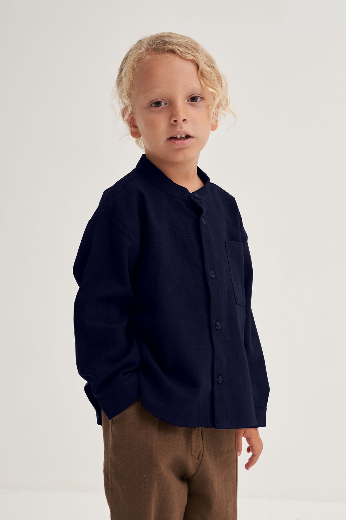 Erkek Çocuk Organik Pamuk Hakim Yaka Gömlek Lacivert