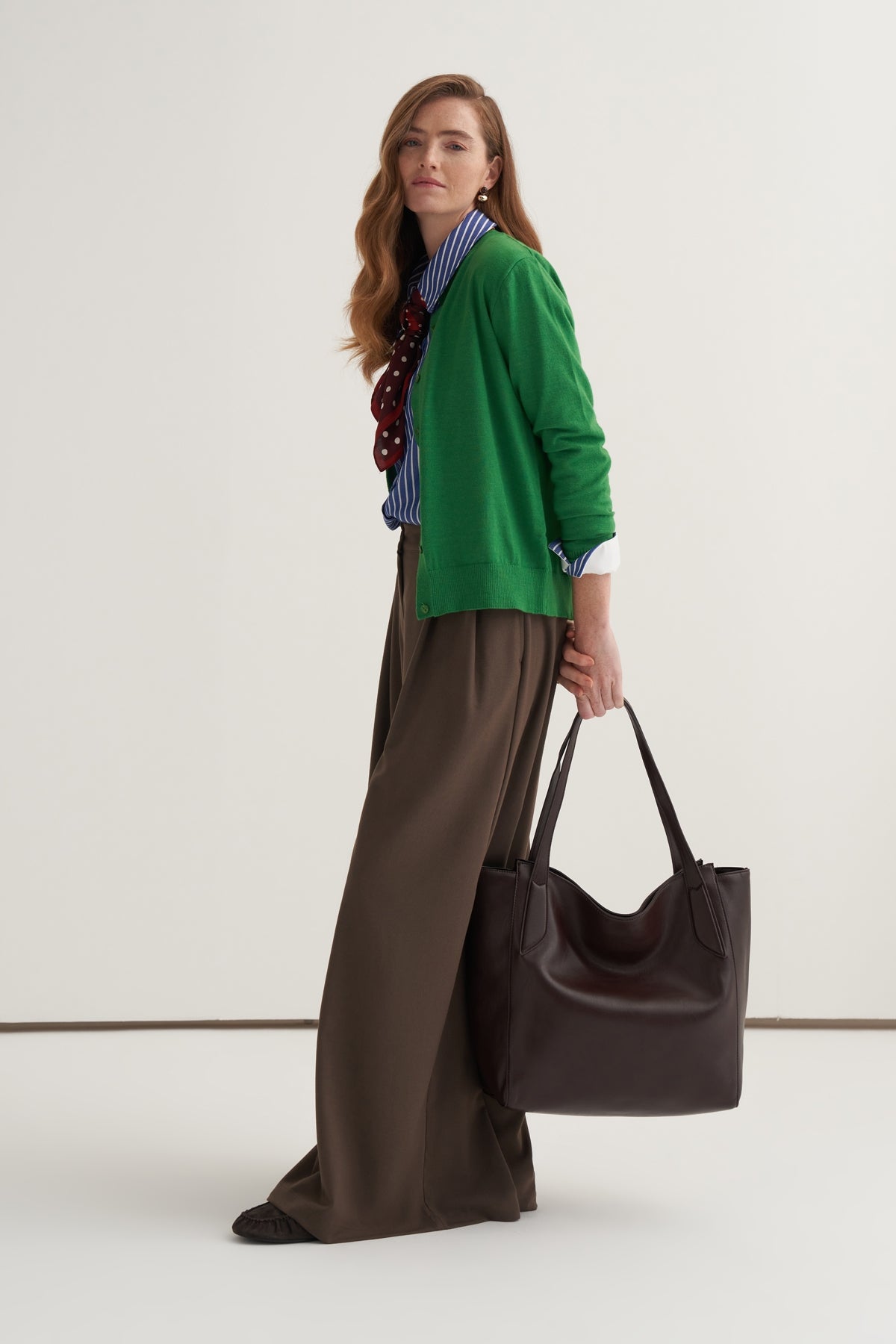 Kadın Çift Pileli Bol Paça Palazzo Pantolon Koyu Vizon