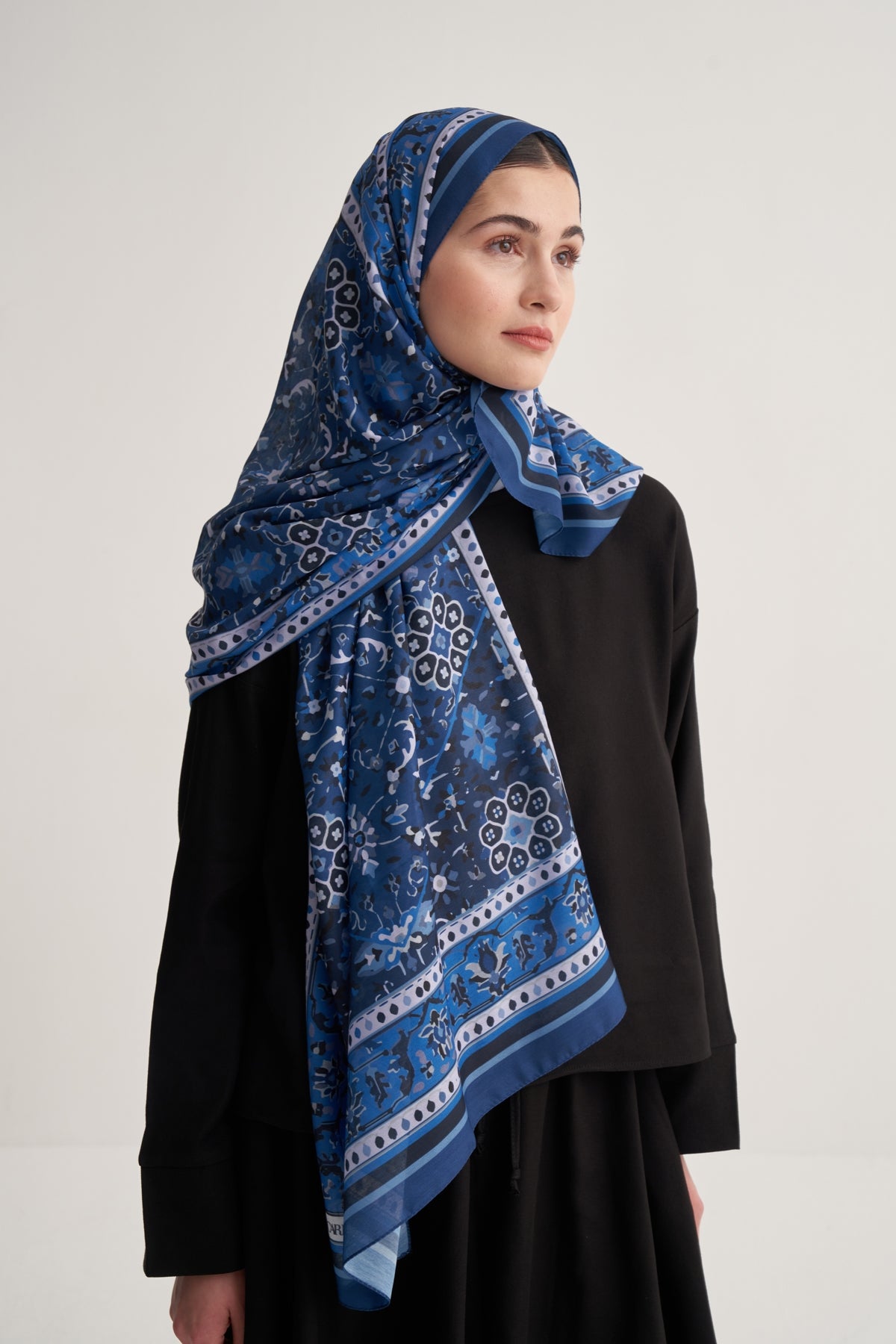 Kadın Soft Daisy Desen Şal Lacivert