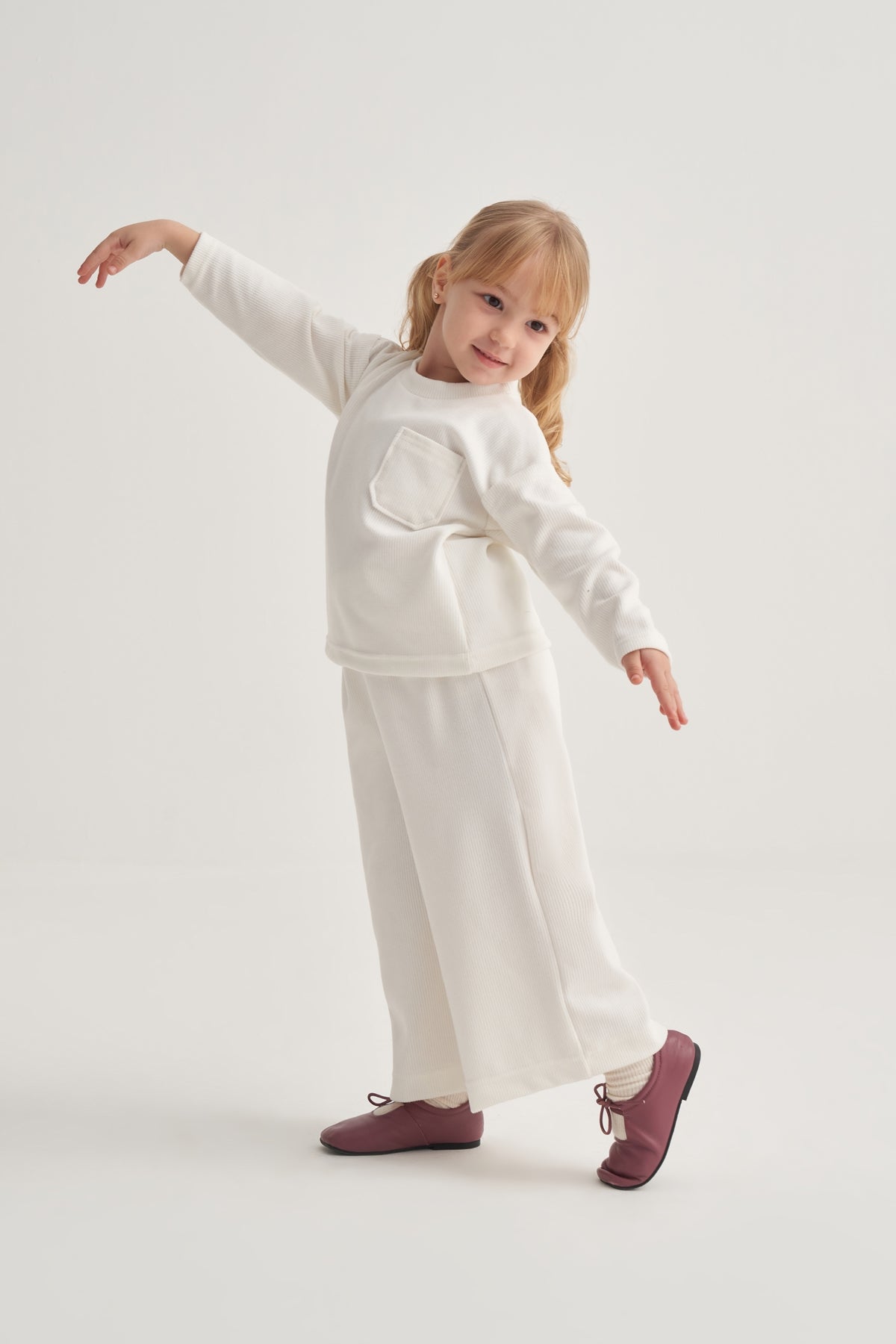 Kız Çocuk Ottoman Kumaş Takım Ekru