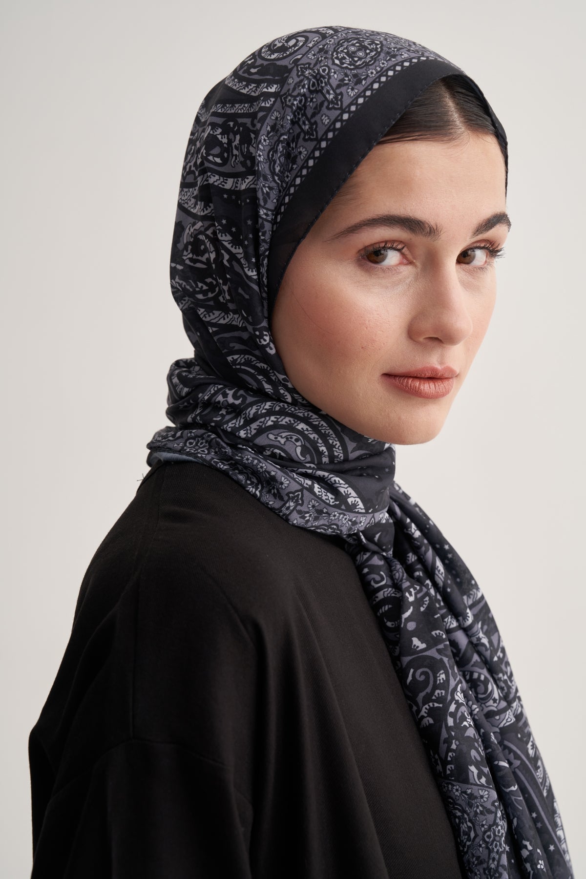 Kadın Soft Dream Desen Şal Füme