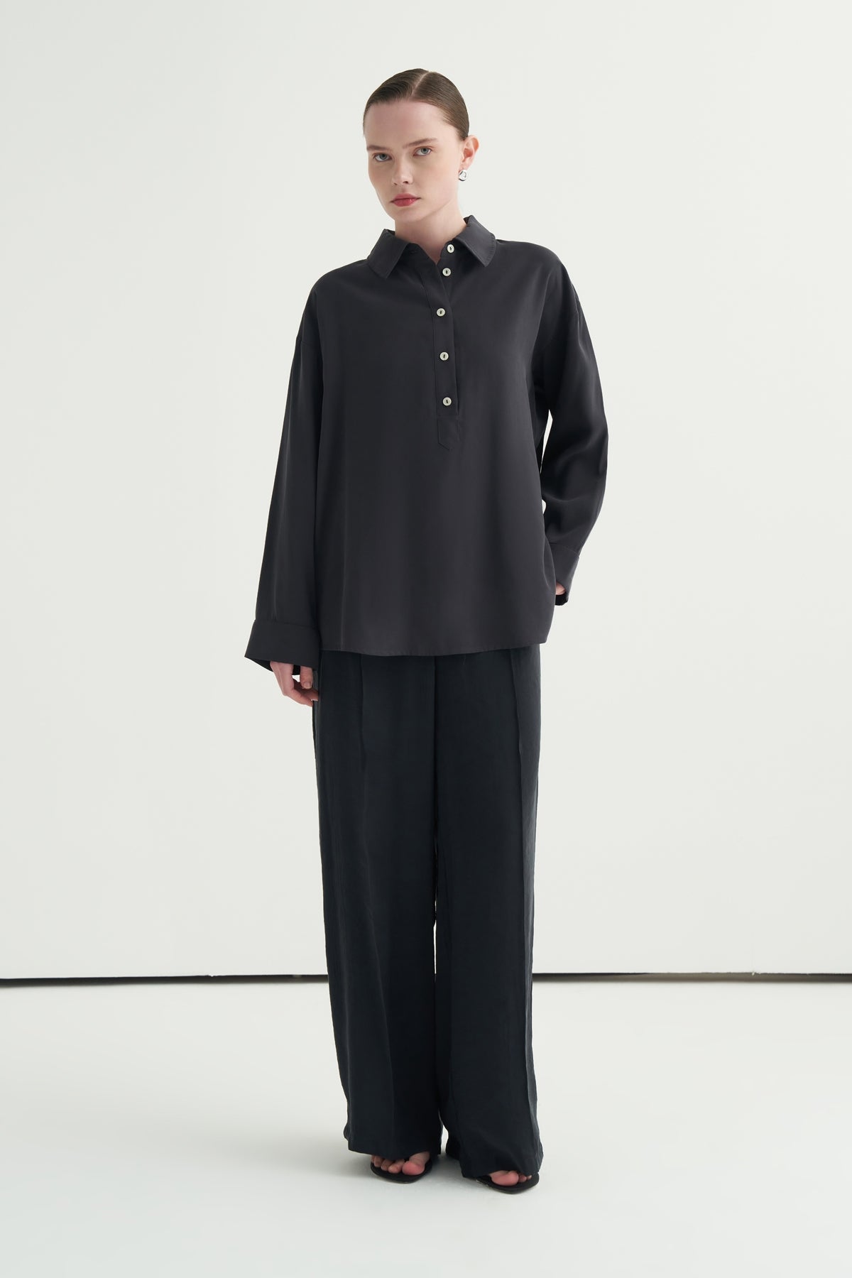 Kadın Modal Pat Kapamalı Gömlek Füme