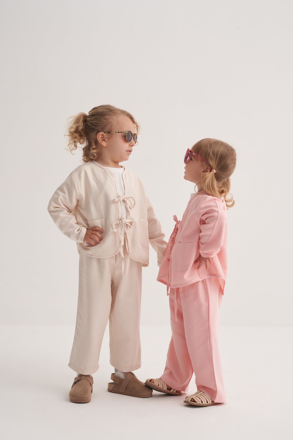 Unisex Çocuk Dökümlü Pamuklu Beli Lastikli Pantolon Kemik