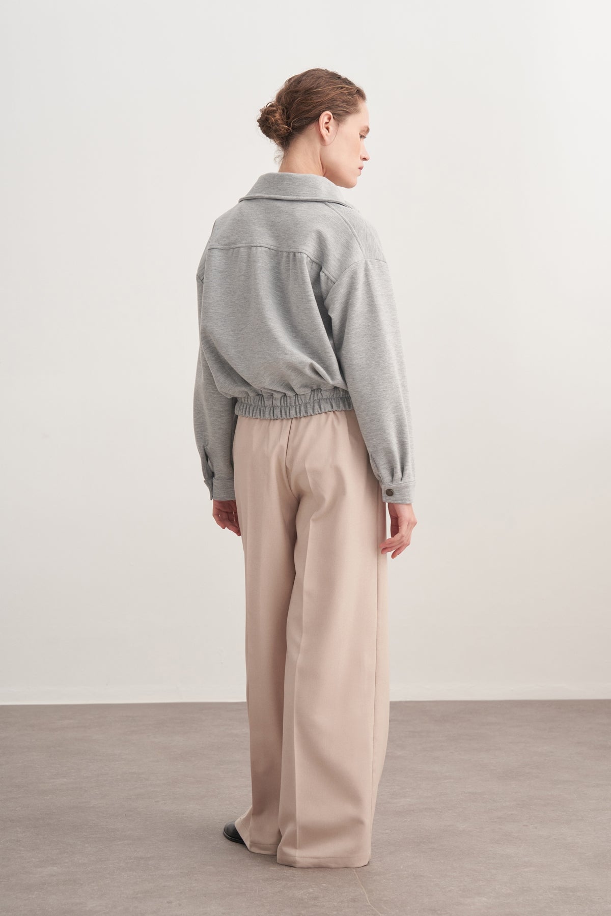 Kadın Dökümlü Pileli Palazzo Pantolon Bej