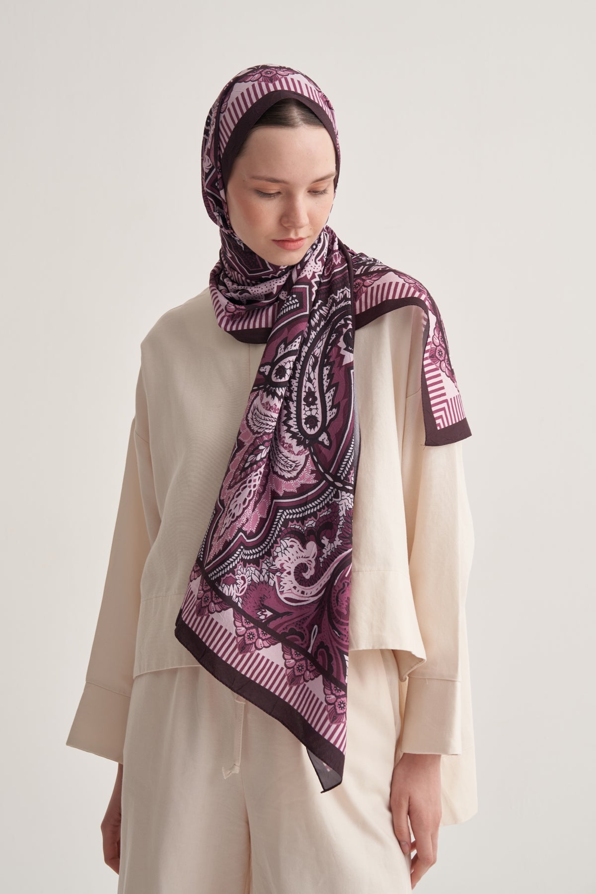 Kadın Crush İris Desen Şal Bordo