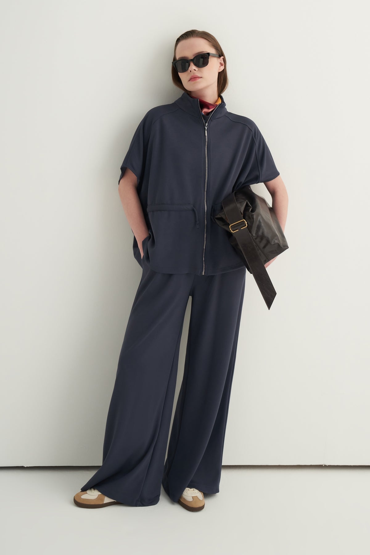Kadın Oversize Yelek Bol Paça Pantolon Takım Füme