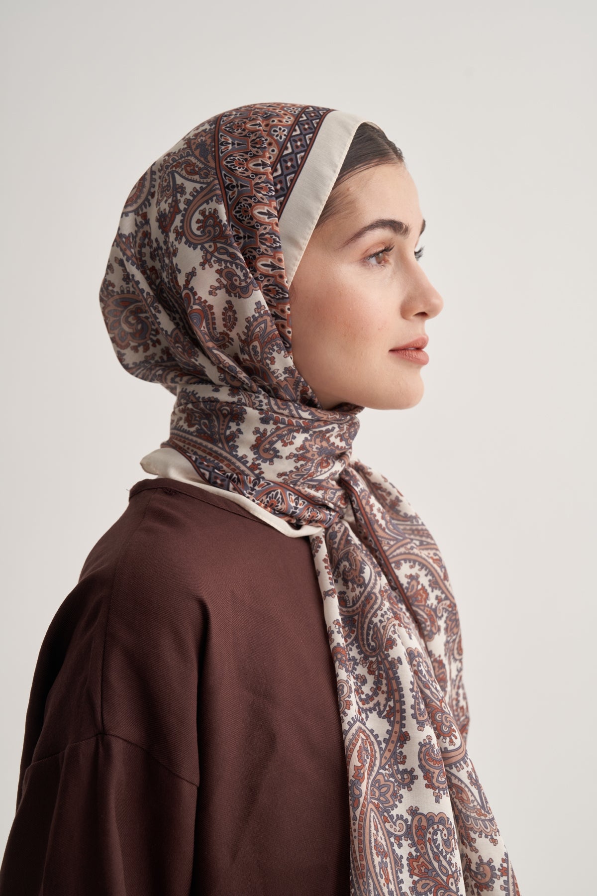 Kadın Soft Lily Desen Şal Bej