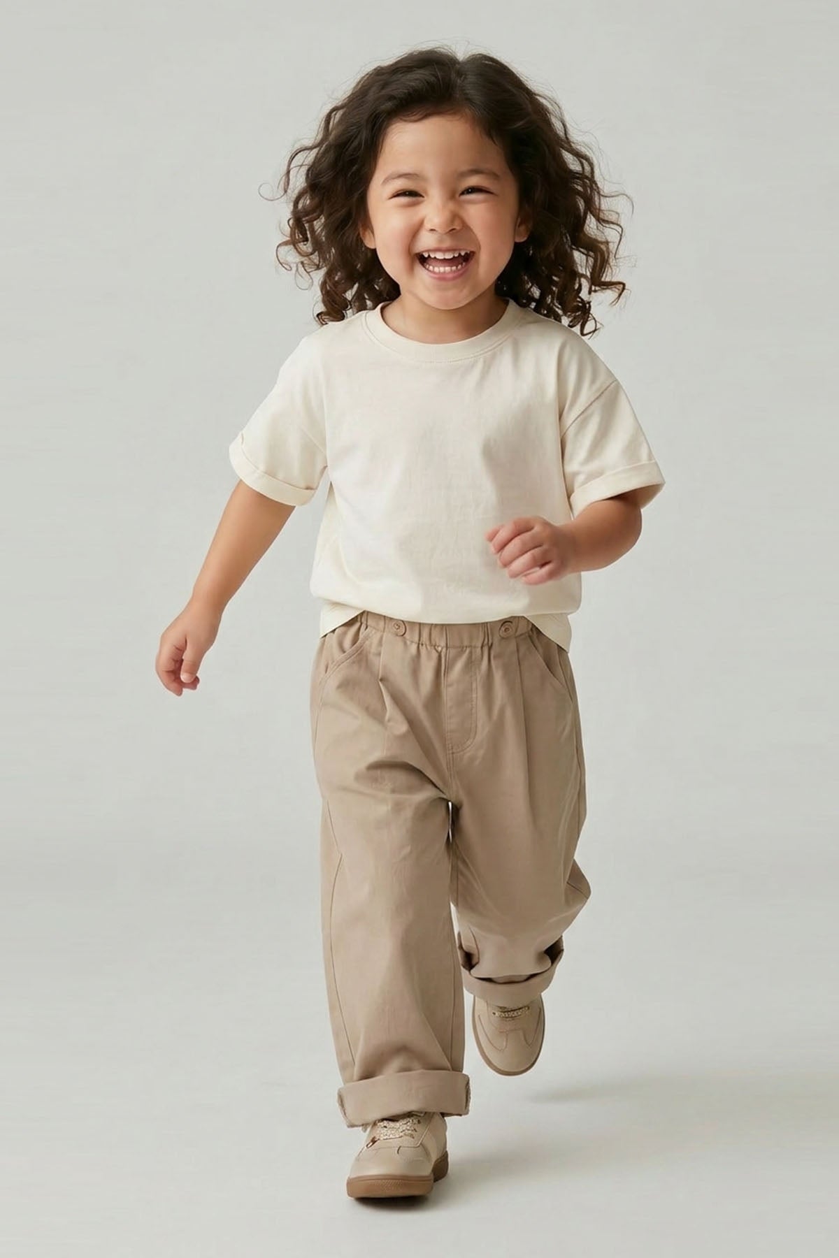 Unisex Çocuk Pileli Pantolon Tişört Takım Beyaz/Bej