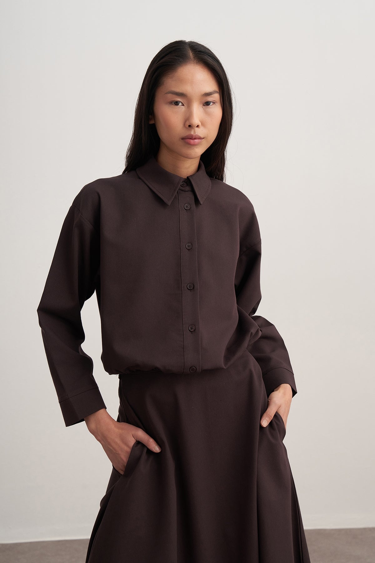 Kadın Gabardin Gömlekli Kloş Etek Takım Kahve