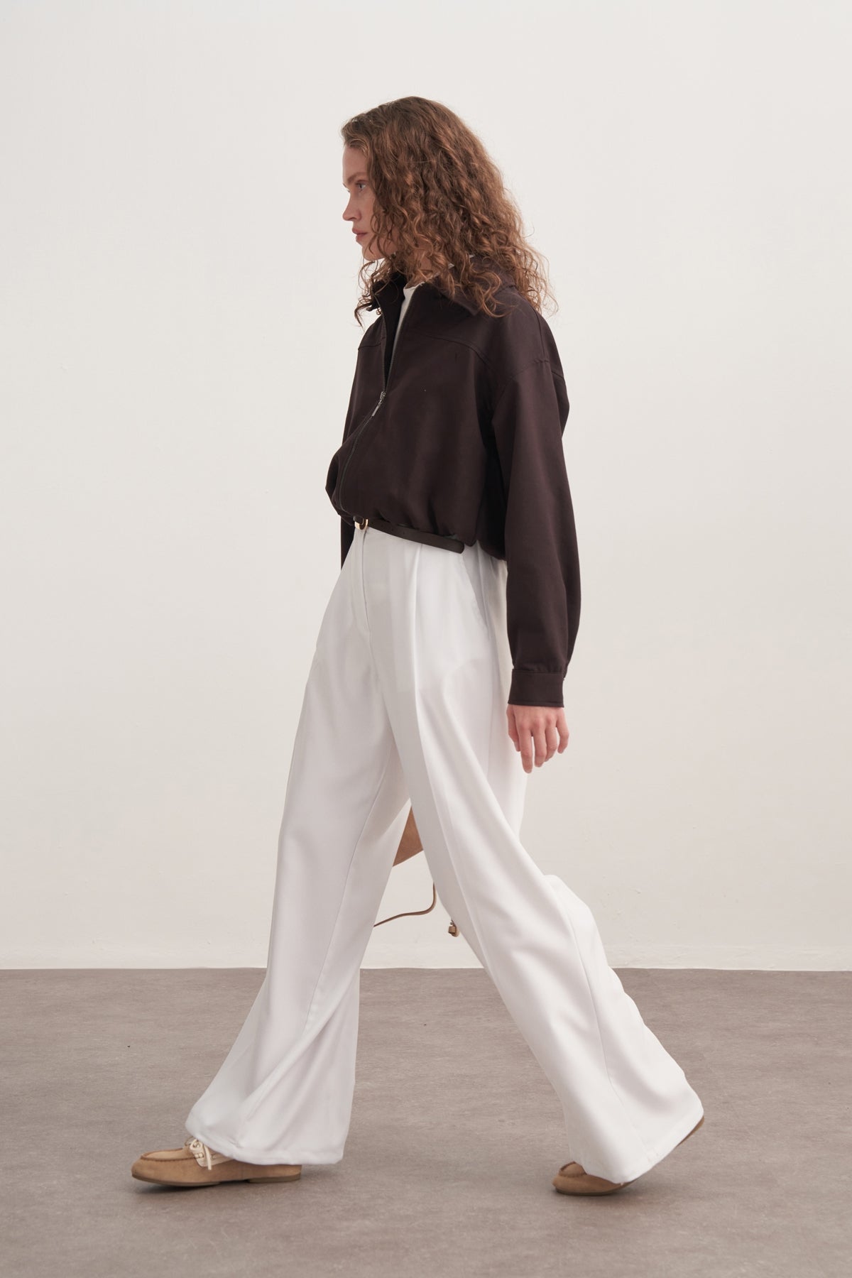 Kadın Dökümlü Pileli Palazzo Pantolon Ekru