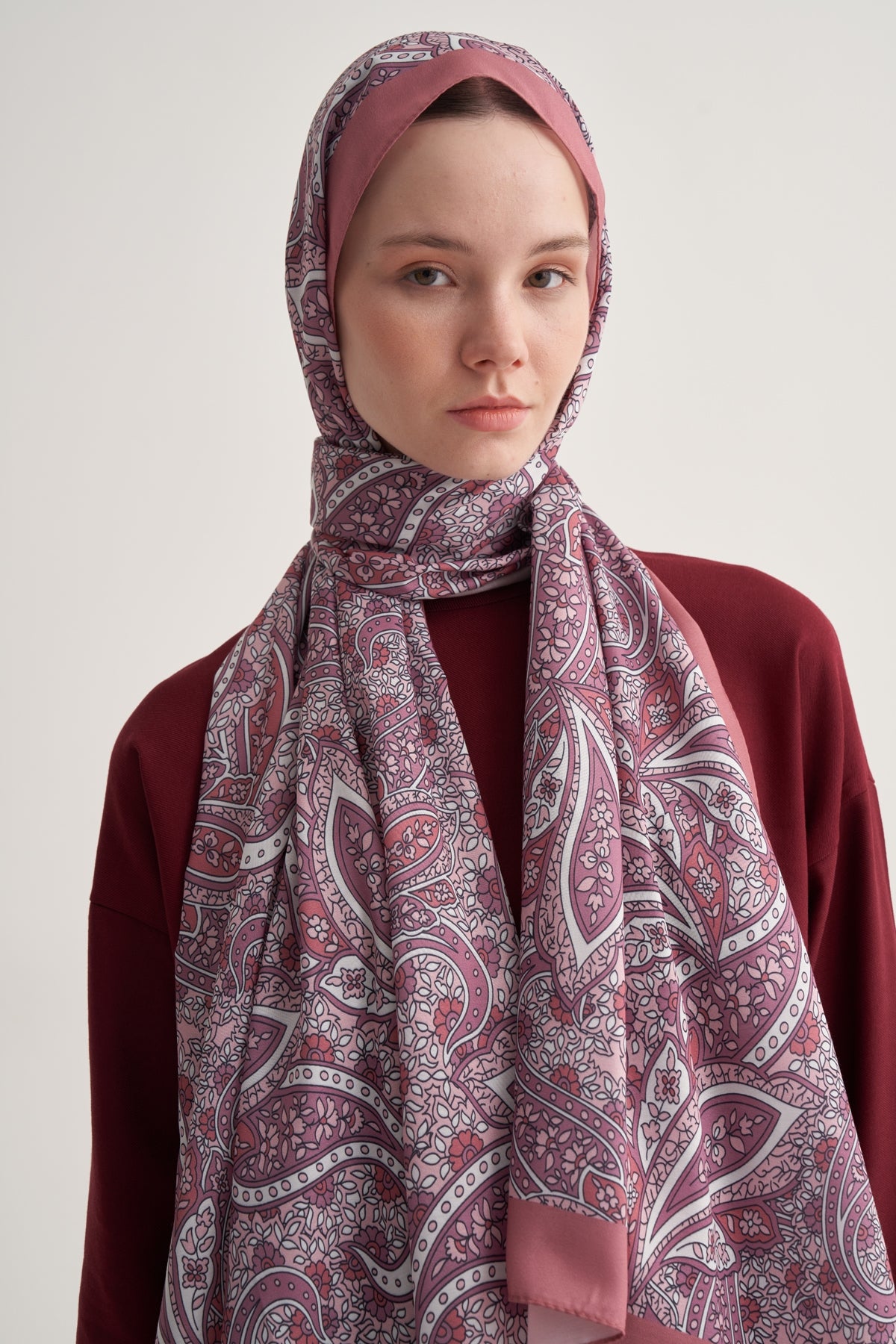 Kadın İpeksi Day Lily Desen Şal Rose