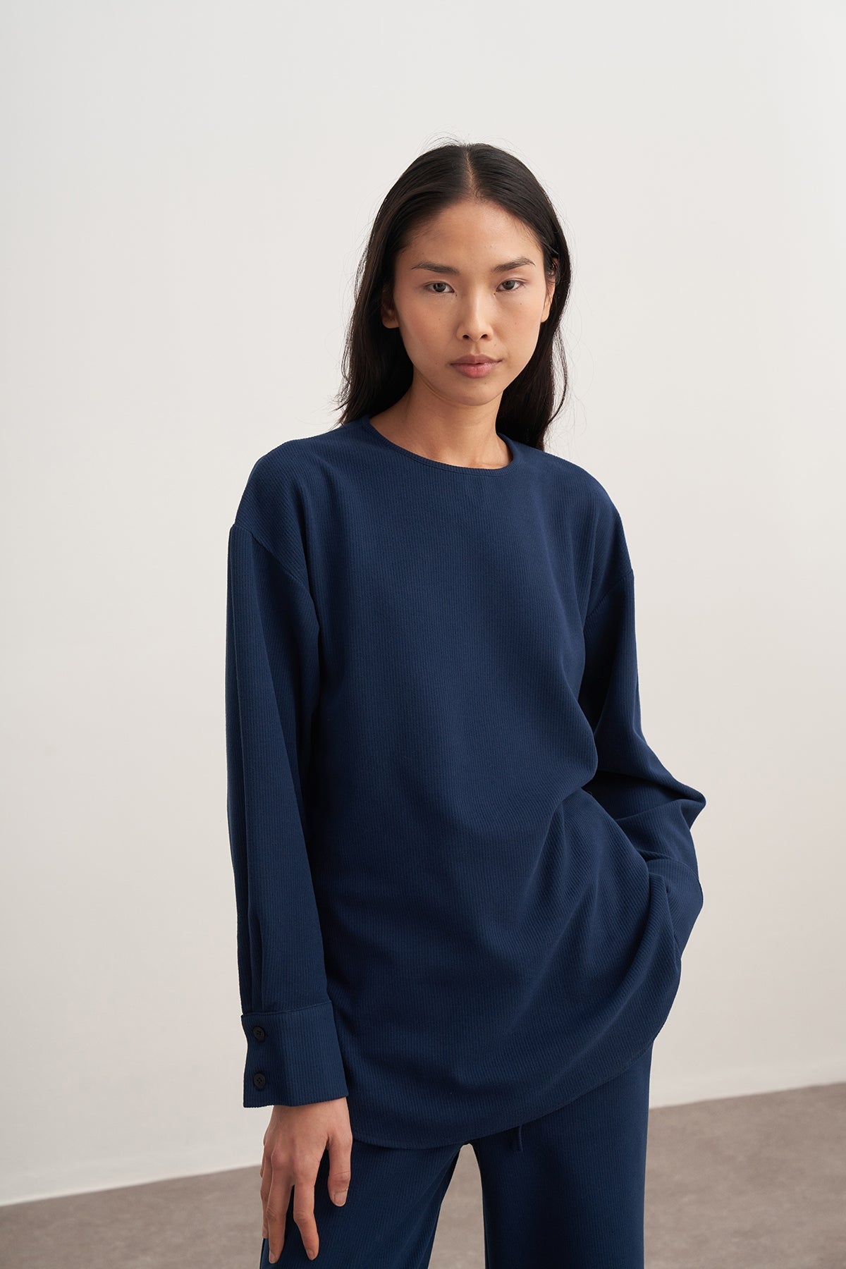 Kadın Şal Aksesuarlı 3’lü Pantolon Takım Lacivert