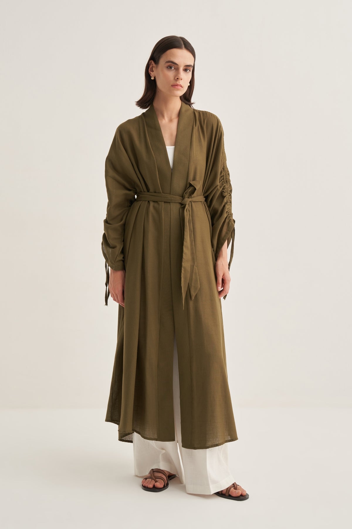 Kadın Organik Pamuk Büzgü Detaylı Abaya Haki