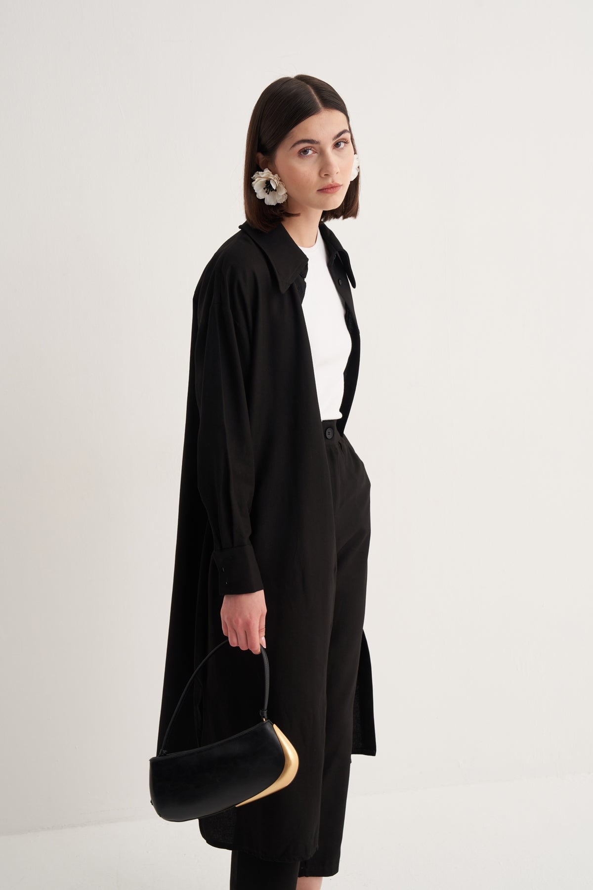 Kadın Dökümlü Pamuklu Oversize Uzun Gömlek Elbise Siyah