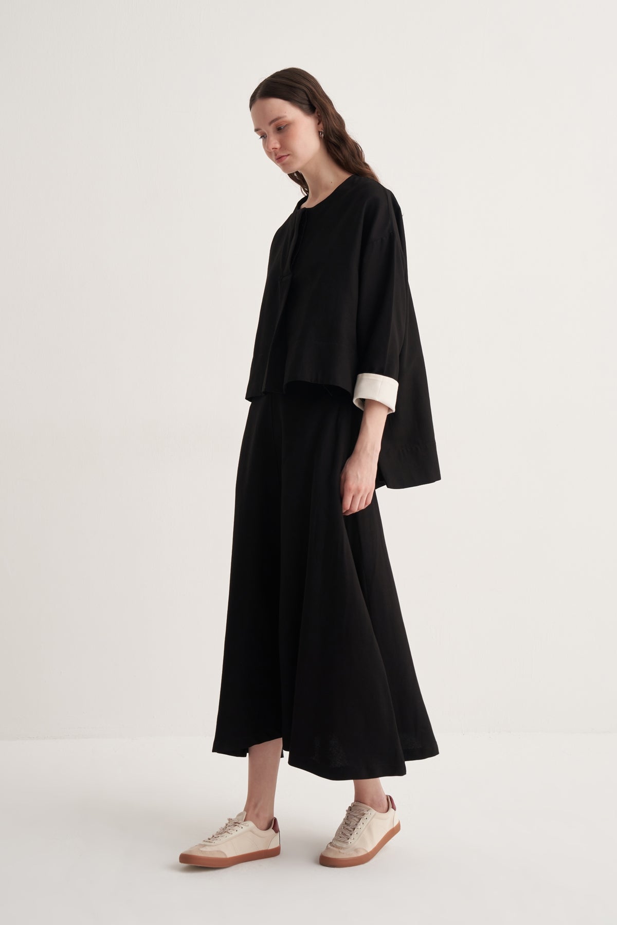 Kadın Dökümlü Pamuklu Önü Pileli Bluz Siyah