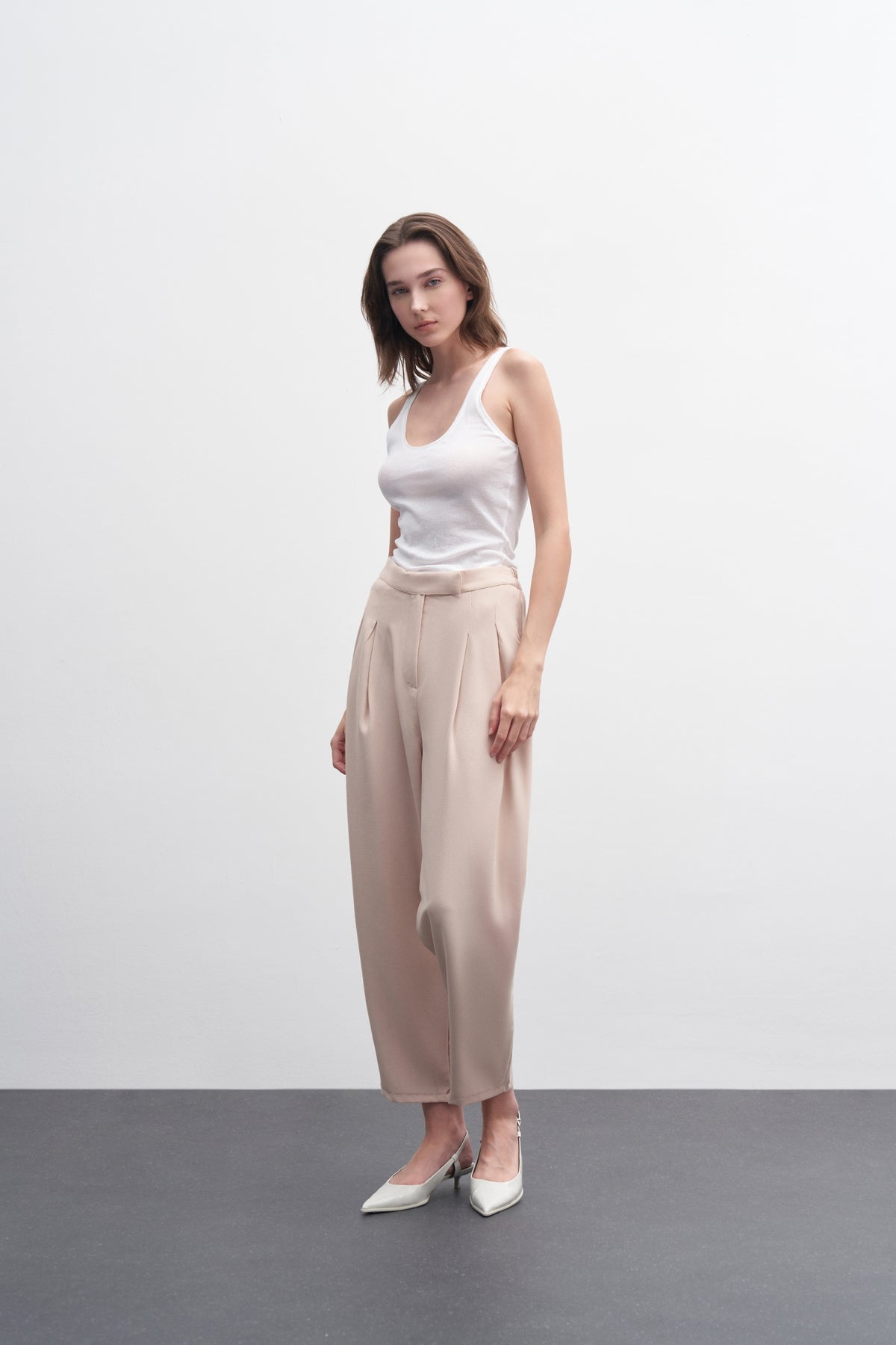 Kadın Krep Çift Pileli Havuç Pantolon Taş