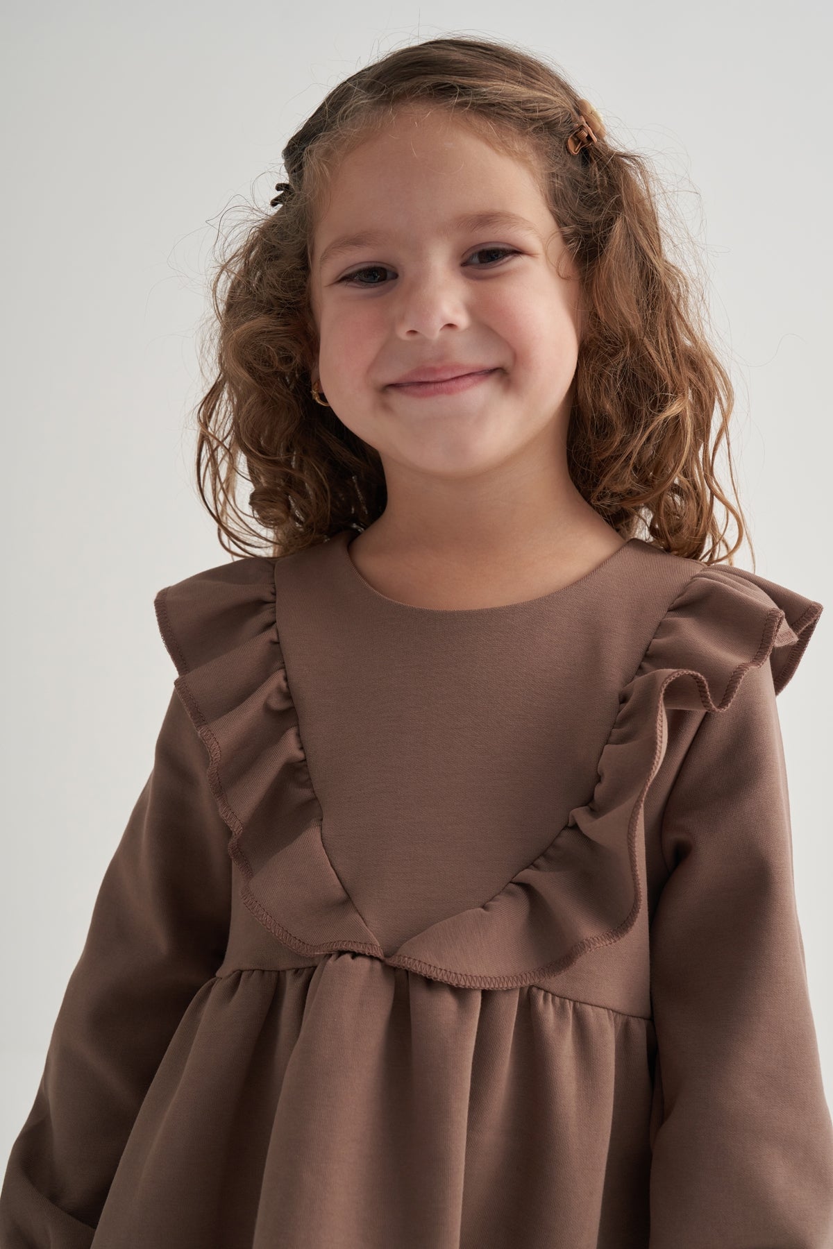 Kız Çocuk İnterlok Fırfırlı Uzun Kol Elbise Kahve