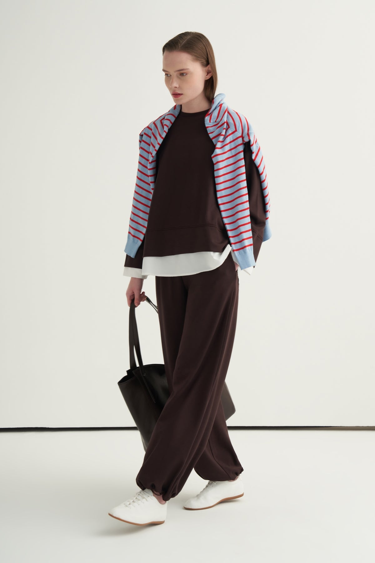 Kontrast Detaylı Sweat Jogger Pantolon Takım Kahve