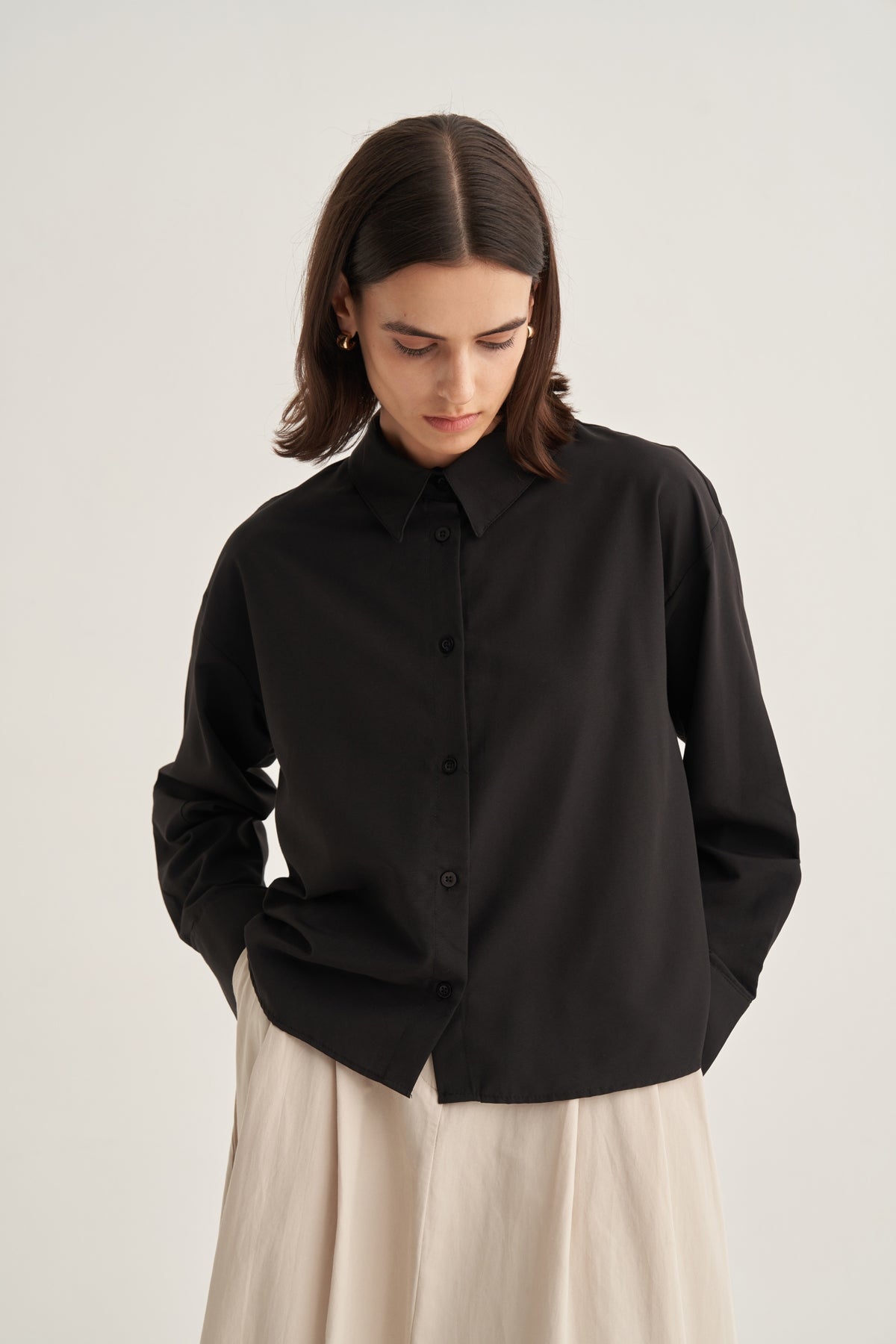 Kadın Poplin Oversize Kısa Gömlek Siyah