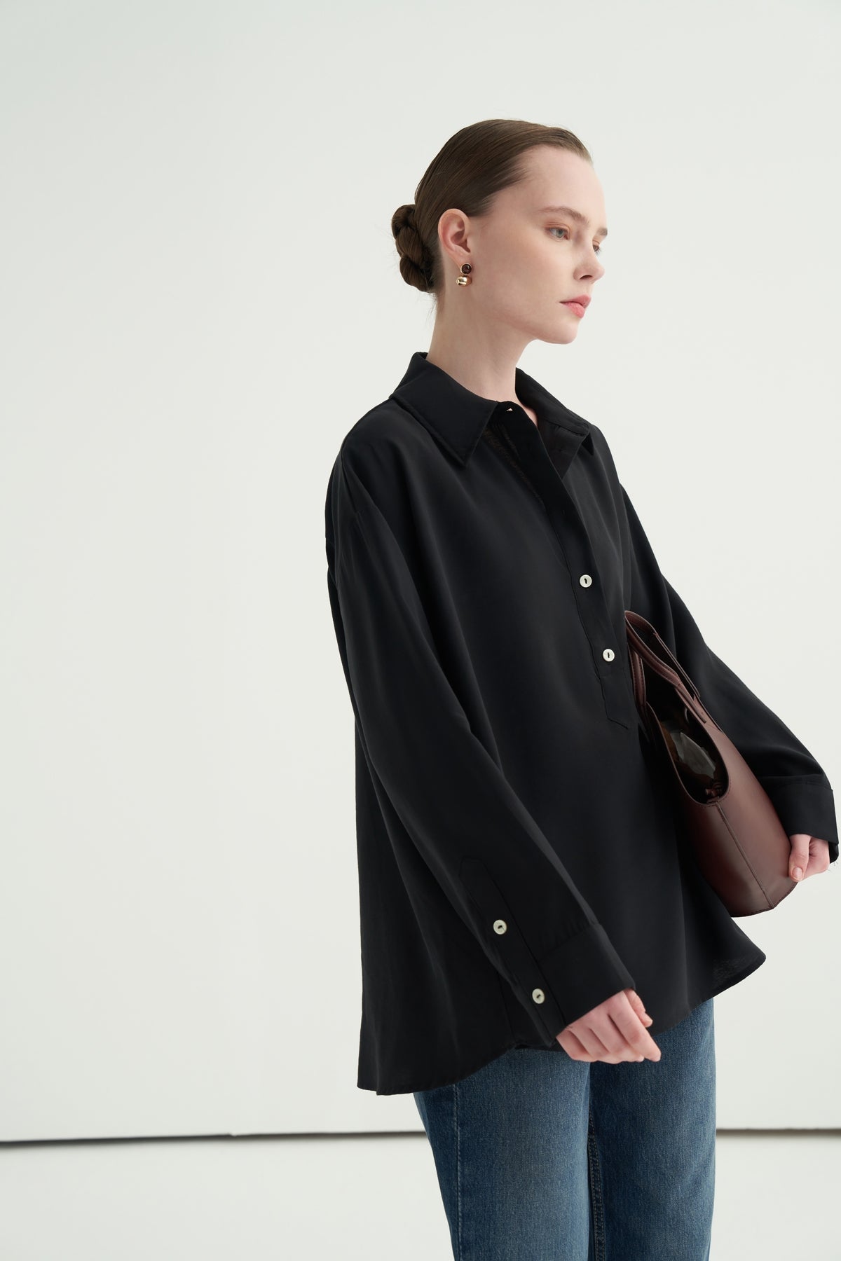 Kadın Modal Pat Kapamalı Gömlek Siyah